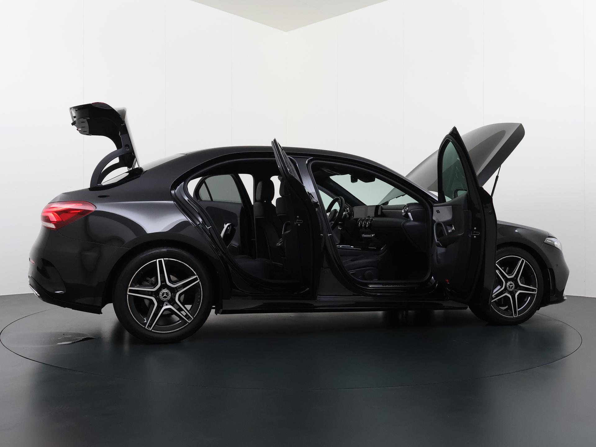 Mercedes-Benz A-Klasse 180 AMG Business Solution 9