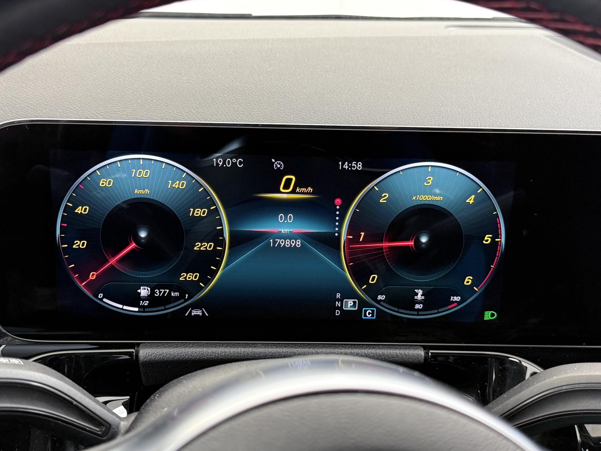 Mercedes-Benz B-Klasse 180d Business Solution AMG 27