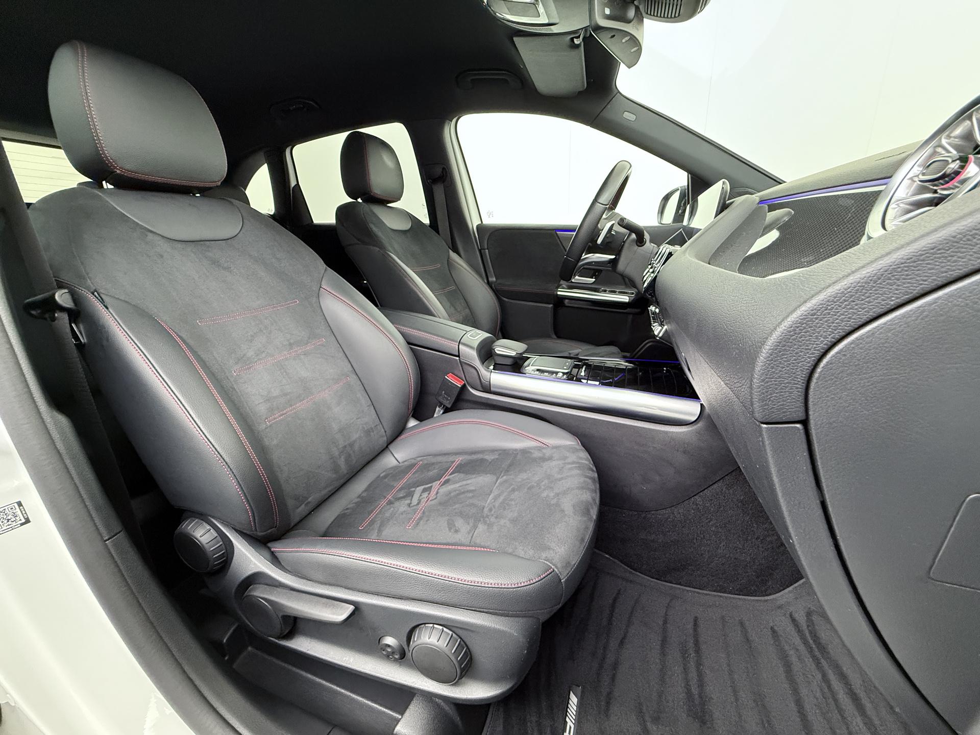 Mercedes-Benz B-Klasse 180d Business Solution AMG 39