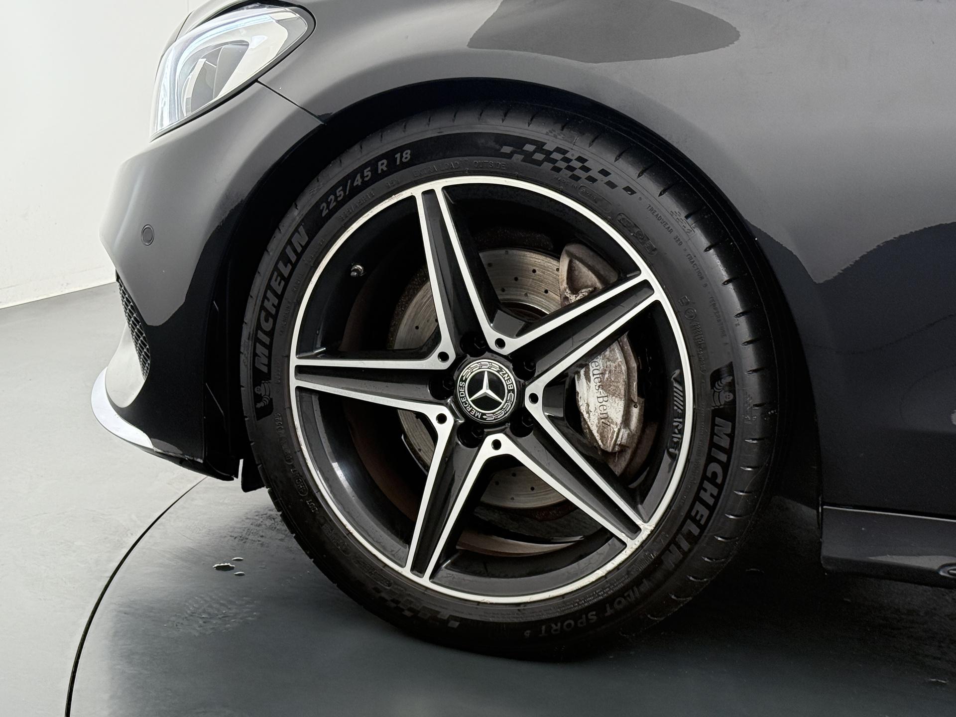 Mercedes-Benz C-Klasse 180 CDI Sport Edition 15