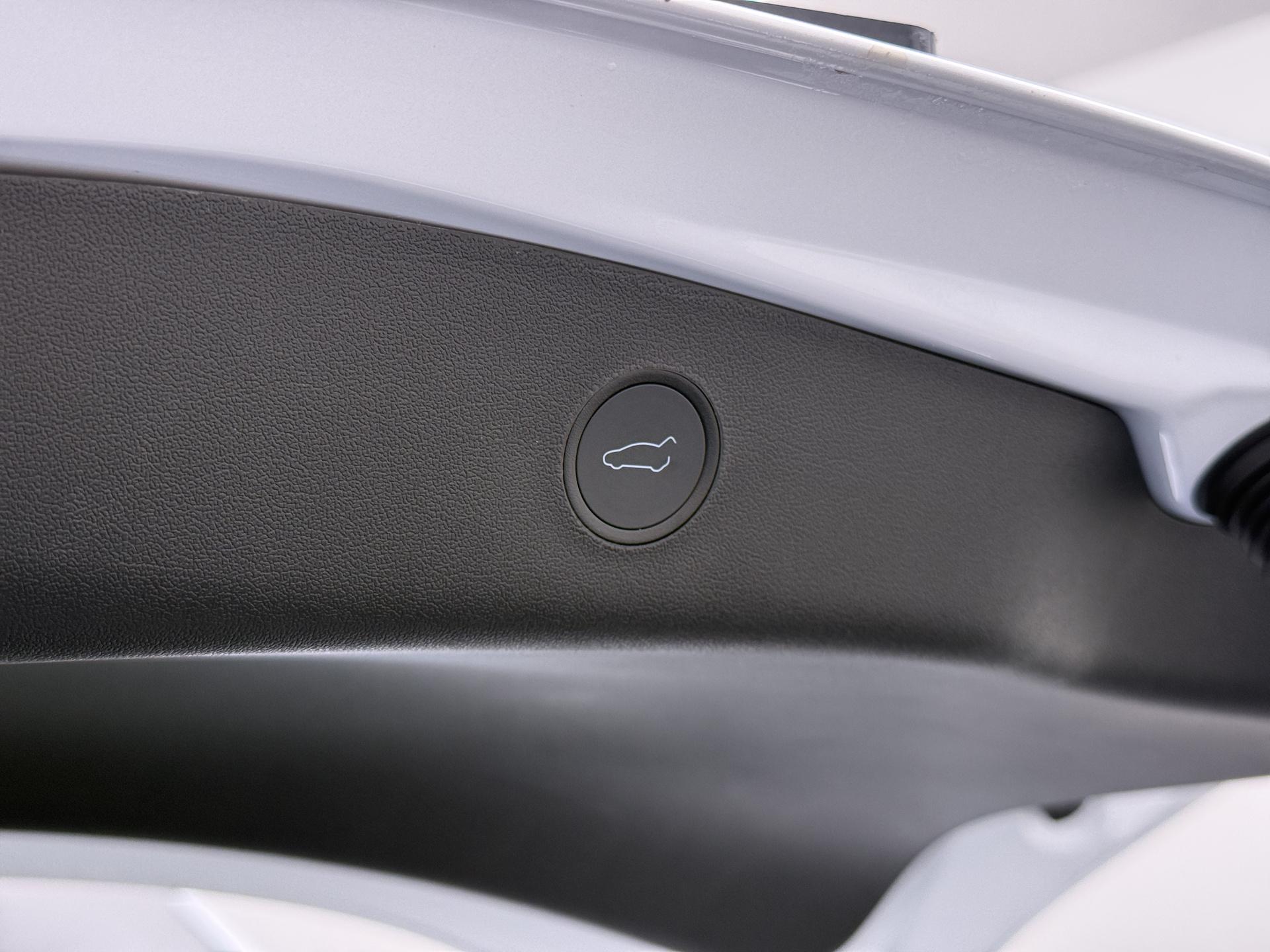 Tesla Model 3 Long Range AWD 75 kWh 13