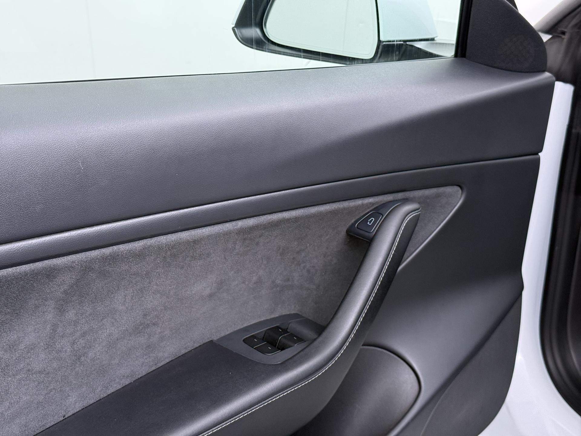 Tesla Model 3 Long Range AWD 75 kWh 15