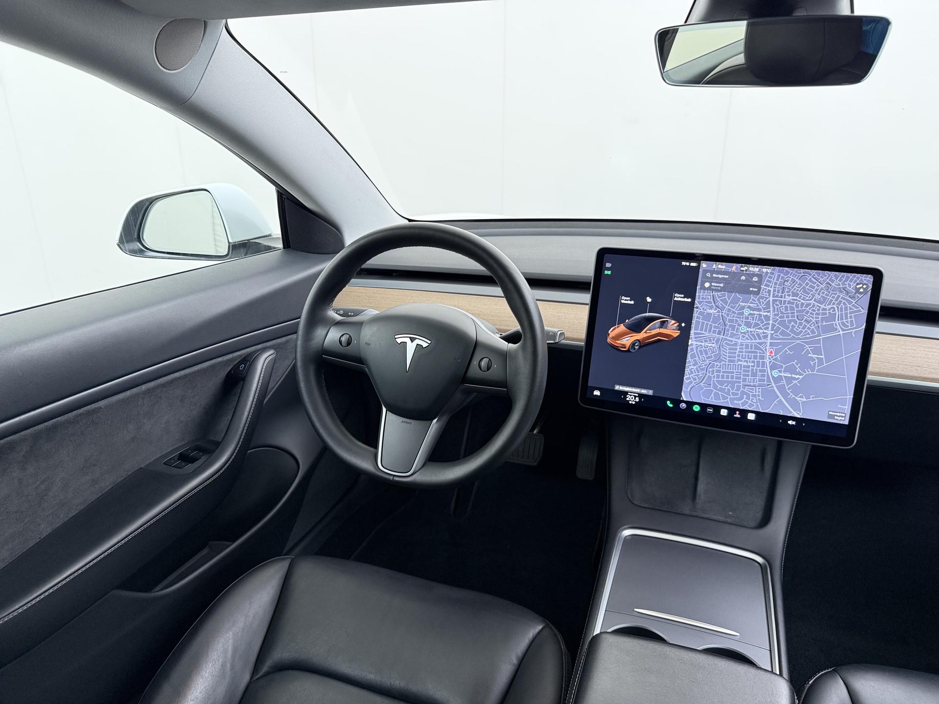 Tesla Model 3 Long Range AWD 75 kWh 21