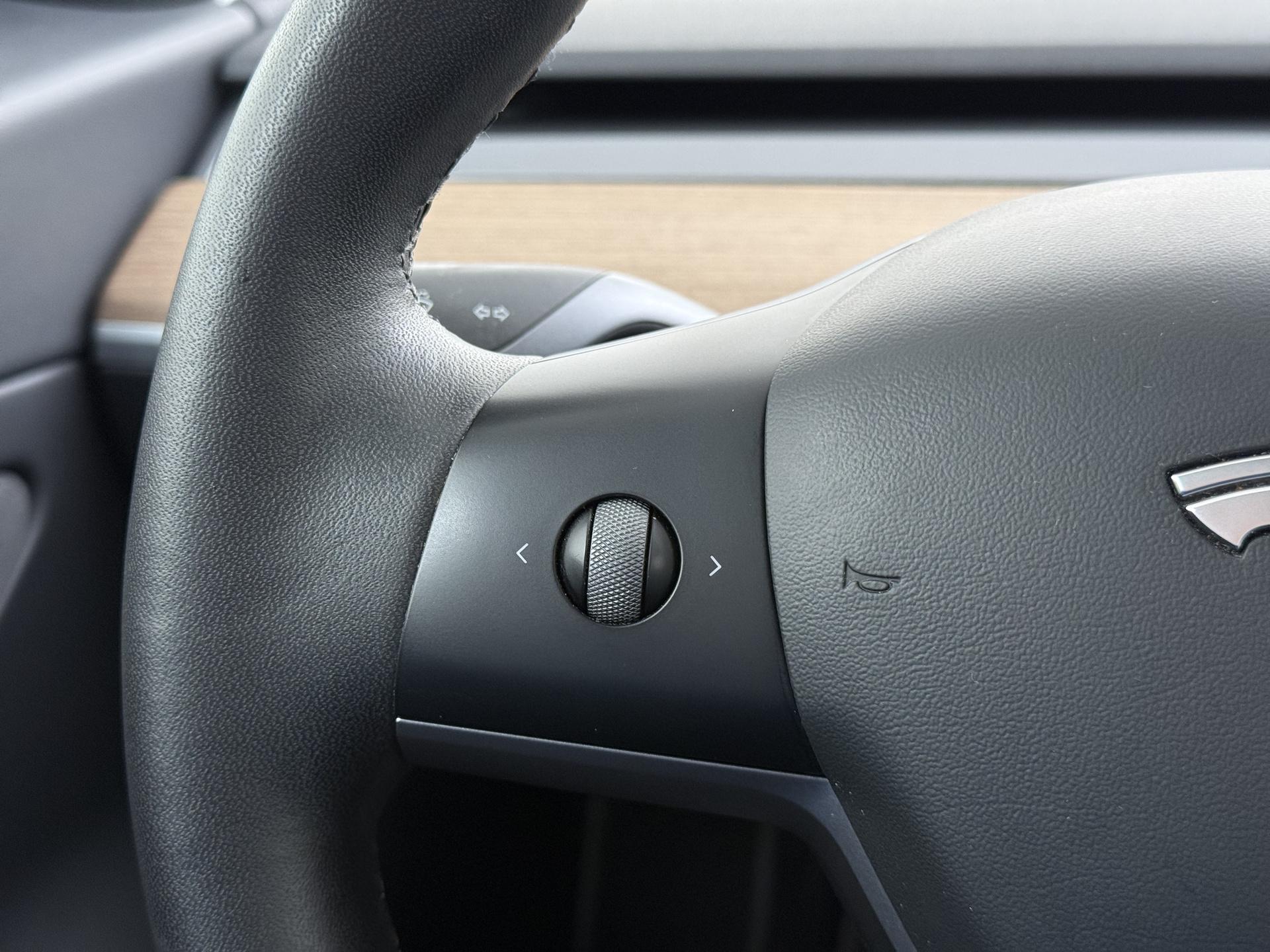 Tesla Model 3 Long Range AWD 75 kWh 24