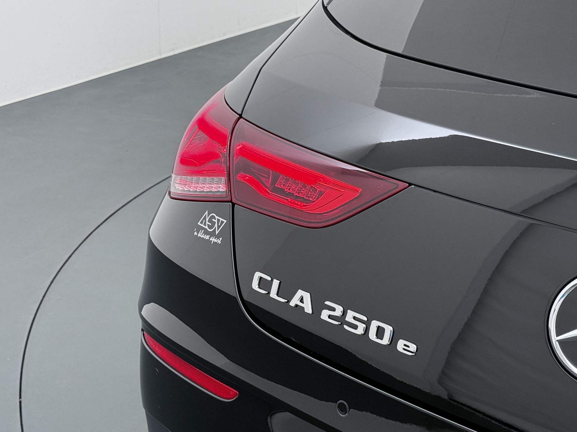 Mercedes-Benz CLA-Klasse Shooting Brake 250 e AMG-Line 16