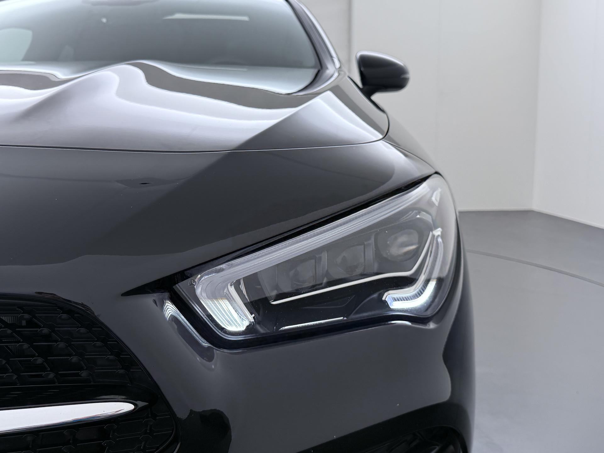 Mercedes-Benz CLA-Klasse Shooting Brake 250 e AMG-Line 21