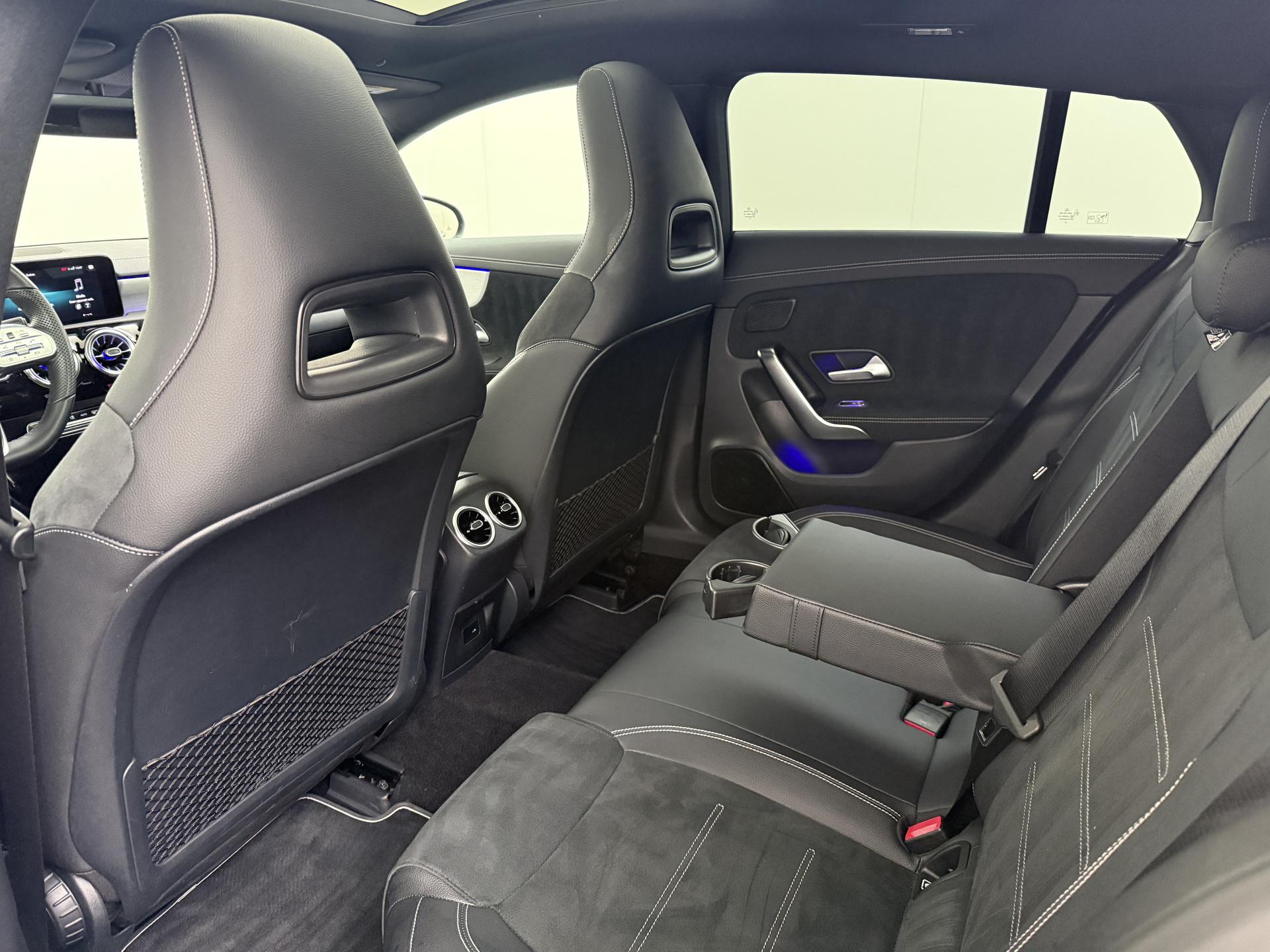 Mercedes-Benz CLA-Klasse Shooting Brake 250 e AMG-Line 25