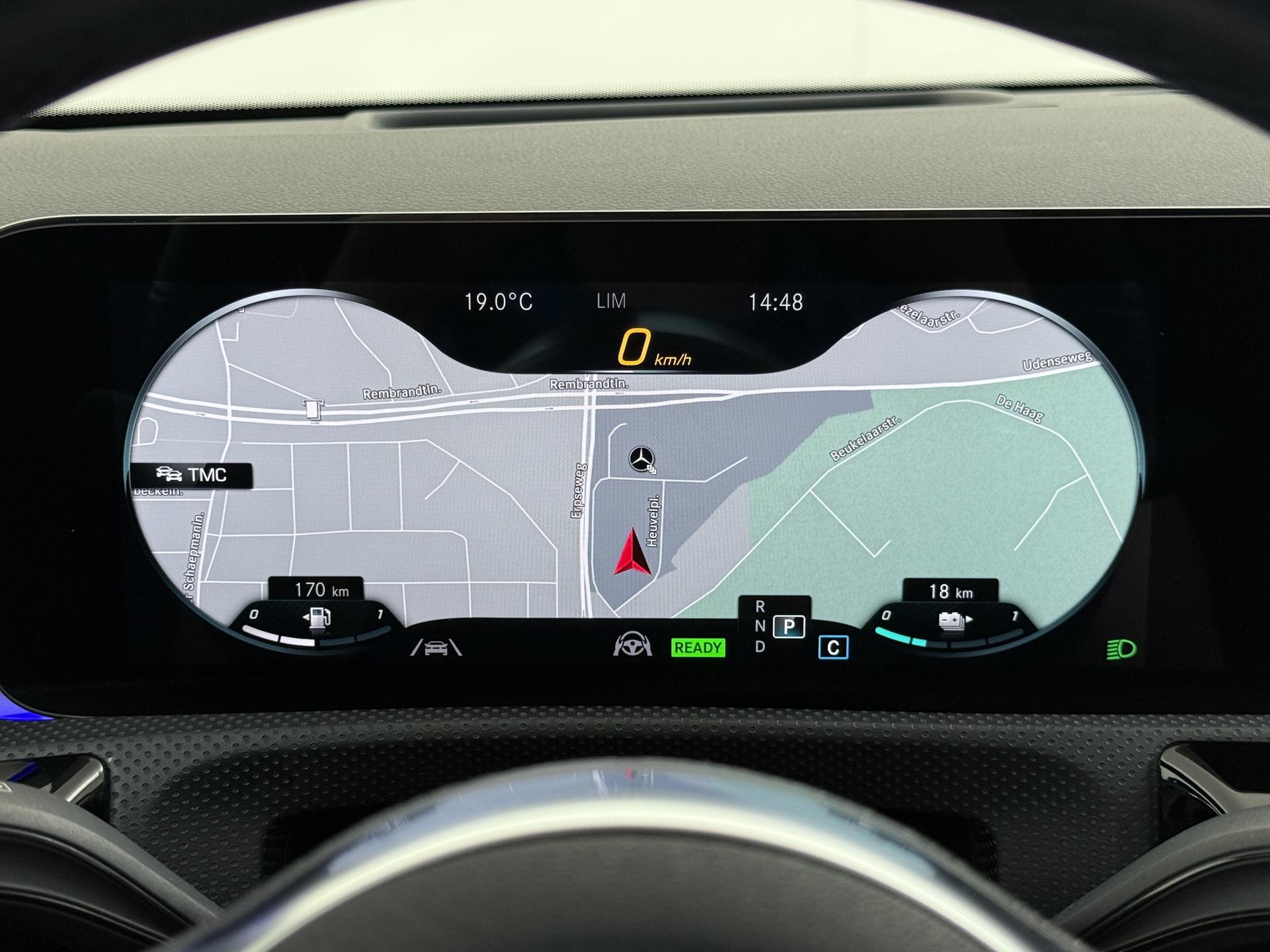 Mercedes-Benz CLA-Klasse Shooting Brake 250 e AMG-Line 35