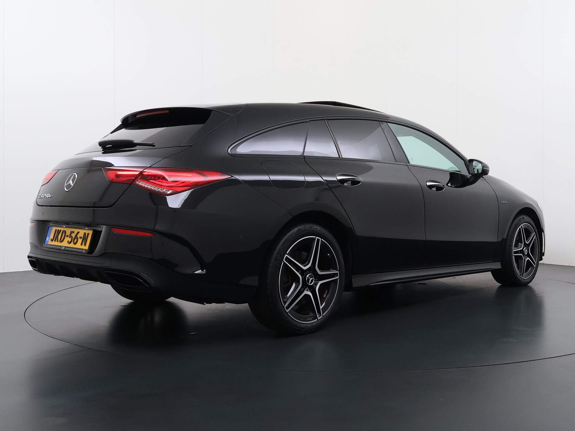 Mercedes-Benz CLA-Klasse Shooting Brake 250 e AMG-Line 8