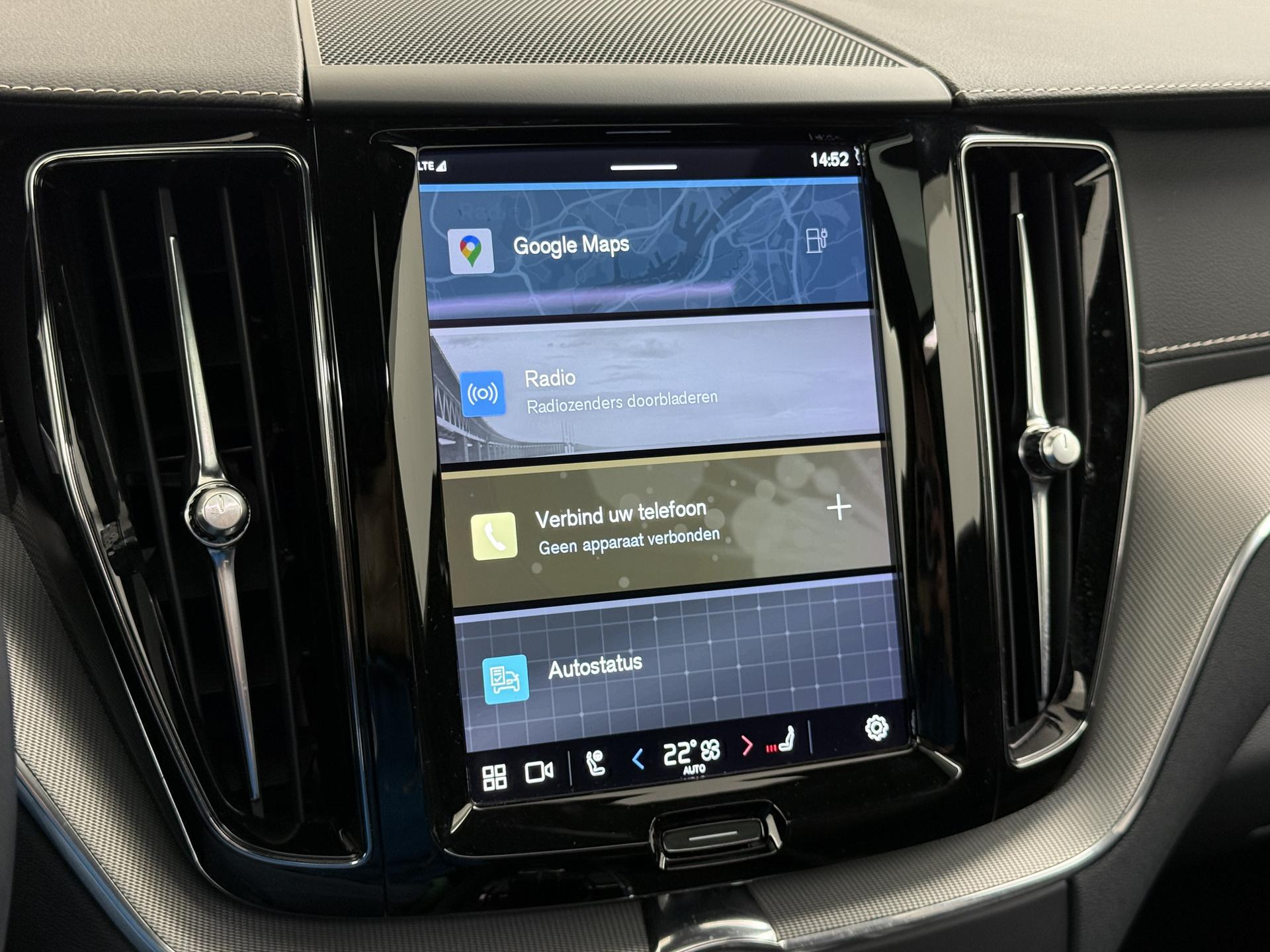 Volvo XC60 2.0 T8 Plug-in hybrid AWD R-Design 30