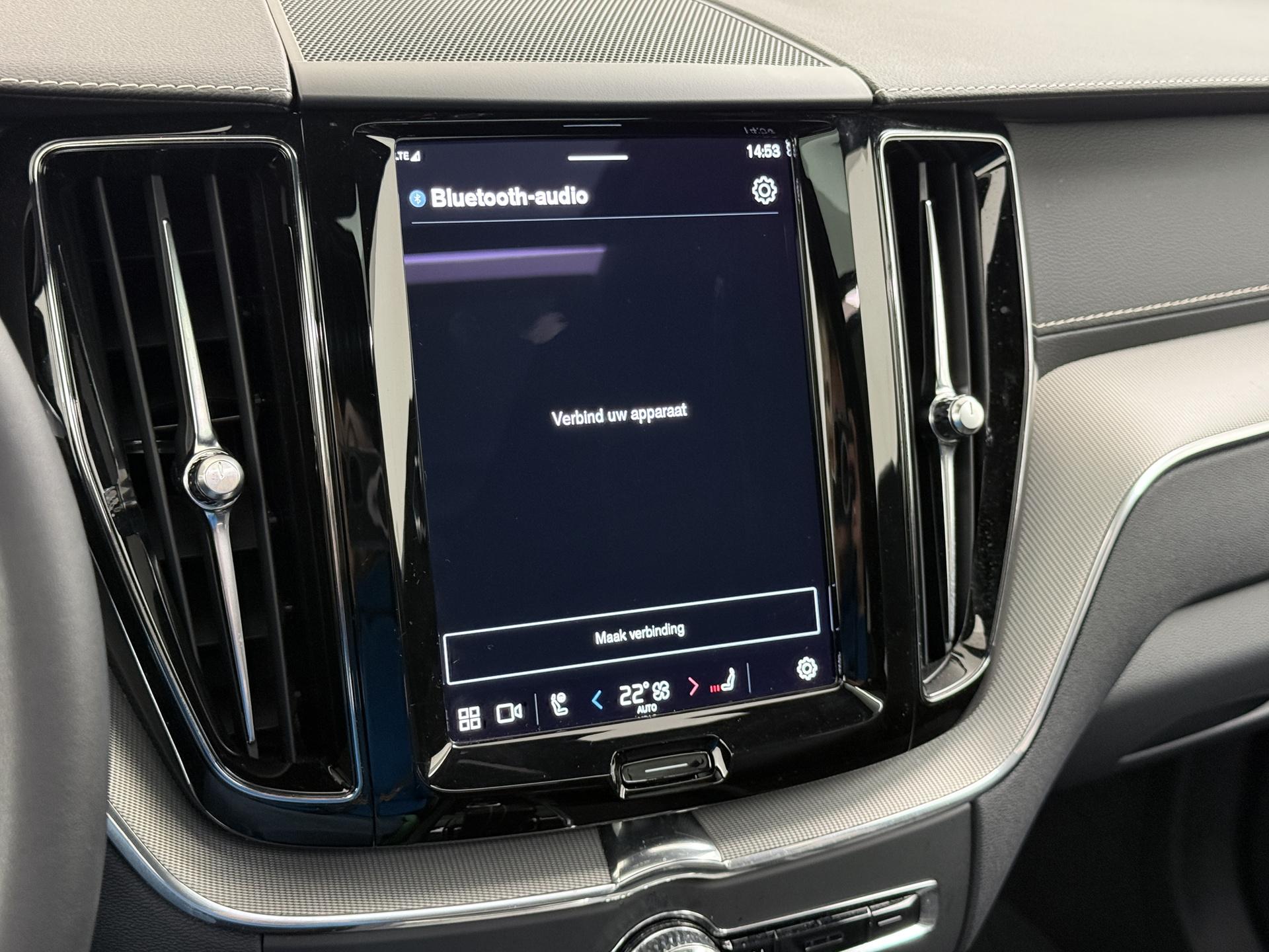 Volvo XC60 2.0 T8 Plug-in hybrid AWD R-Design 31