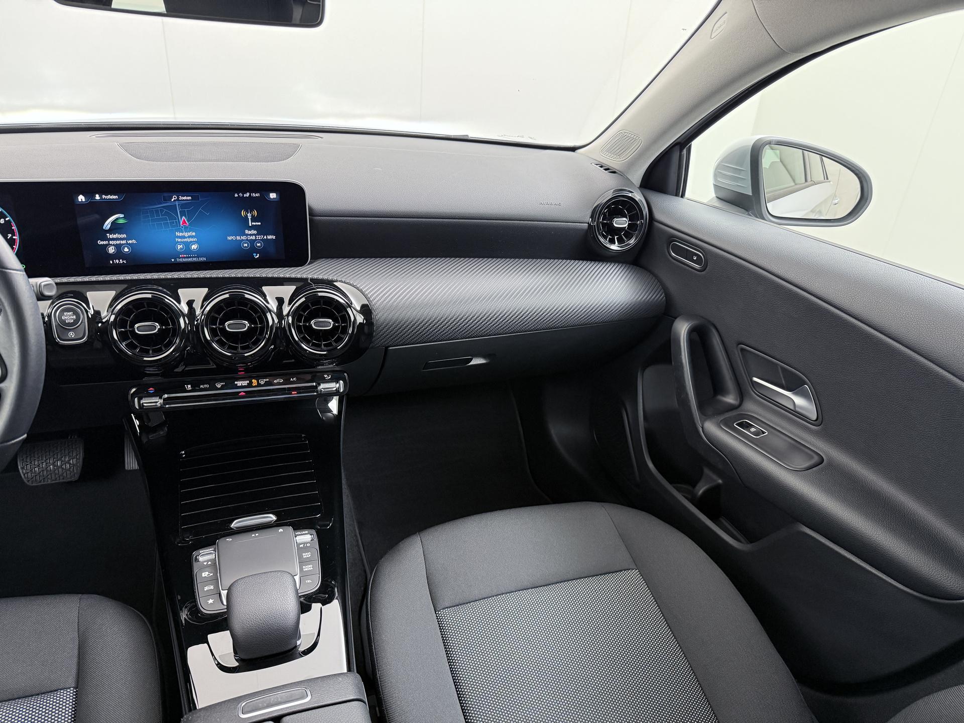 Mercedes-Benz A-Klasse 180 Business Solution 24