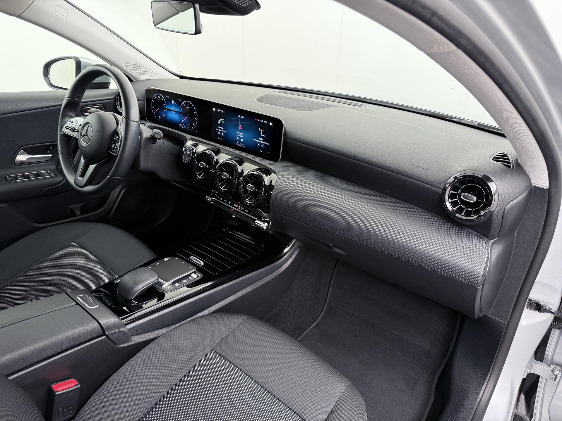 Mercedes-Benz A-Klasse 180 Business Solution 40