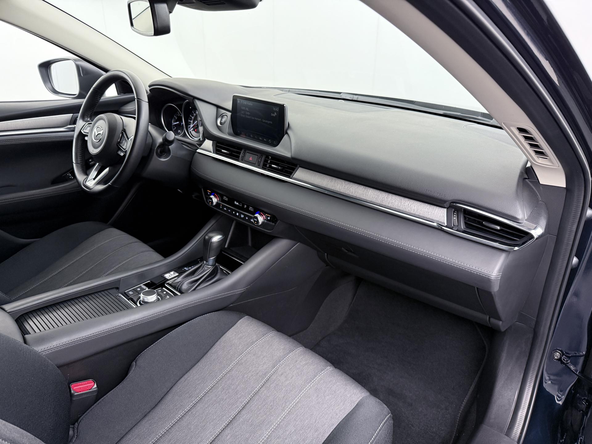 Mazda 6 Sportbreak 2.0 SkyActiv-G 165 Centre-Line 33