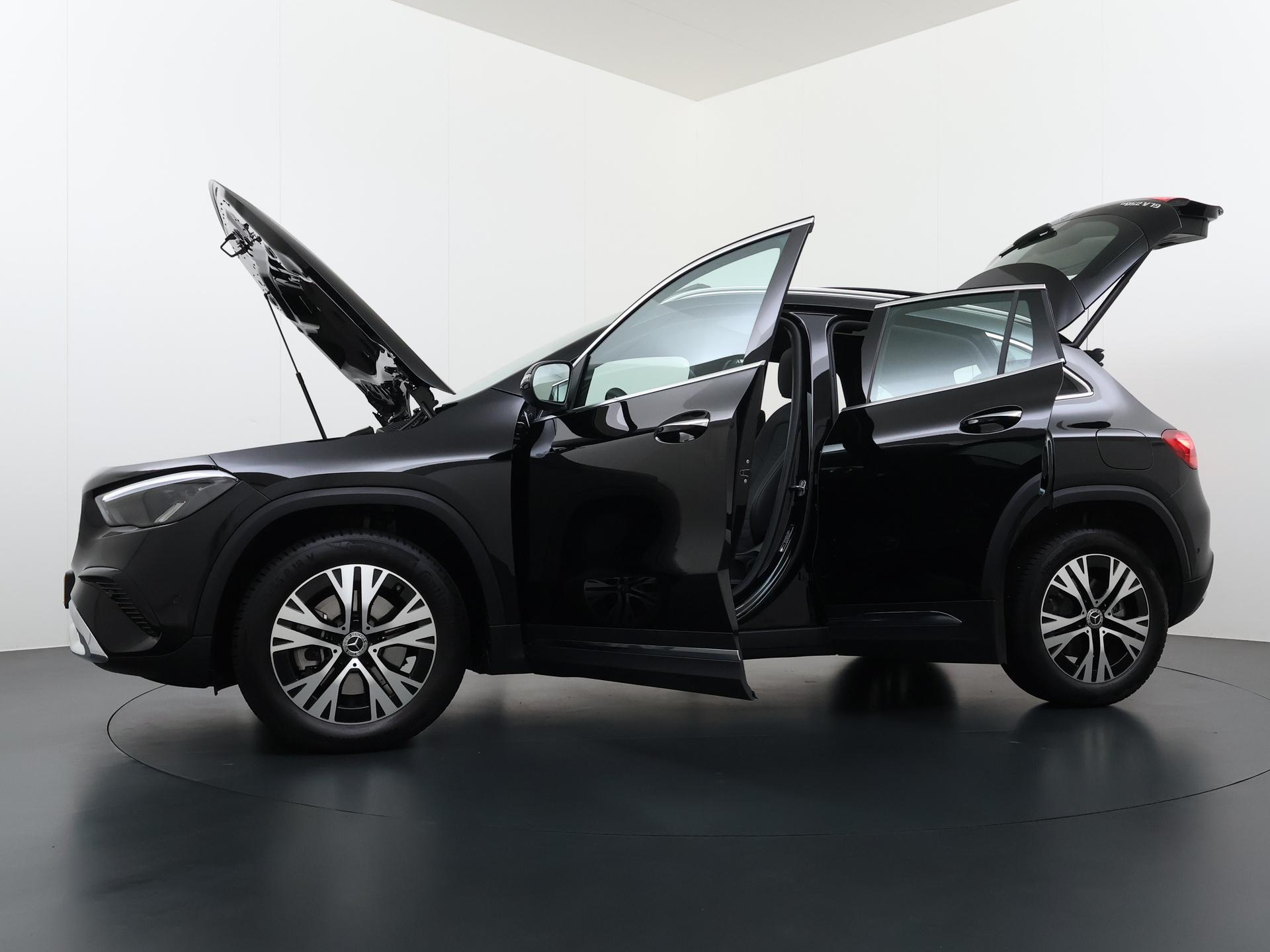 Mercedes-Benz GLA 250 e Luxury line Star Edition 10