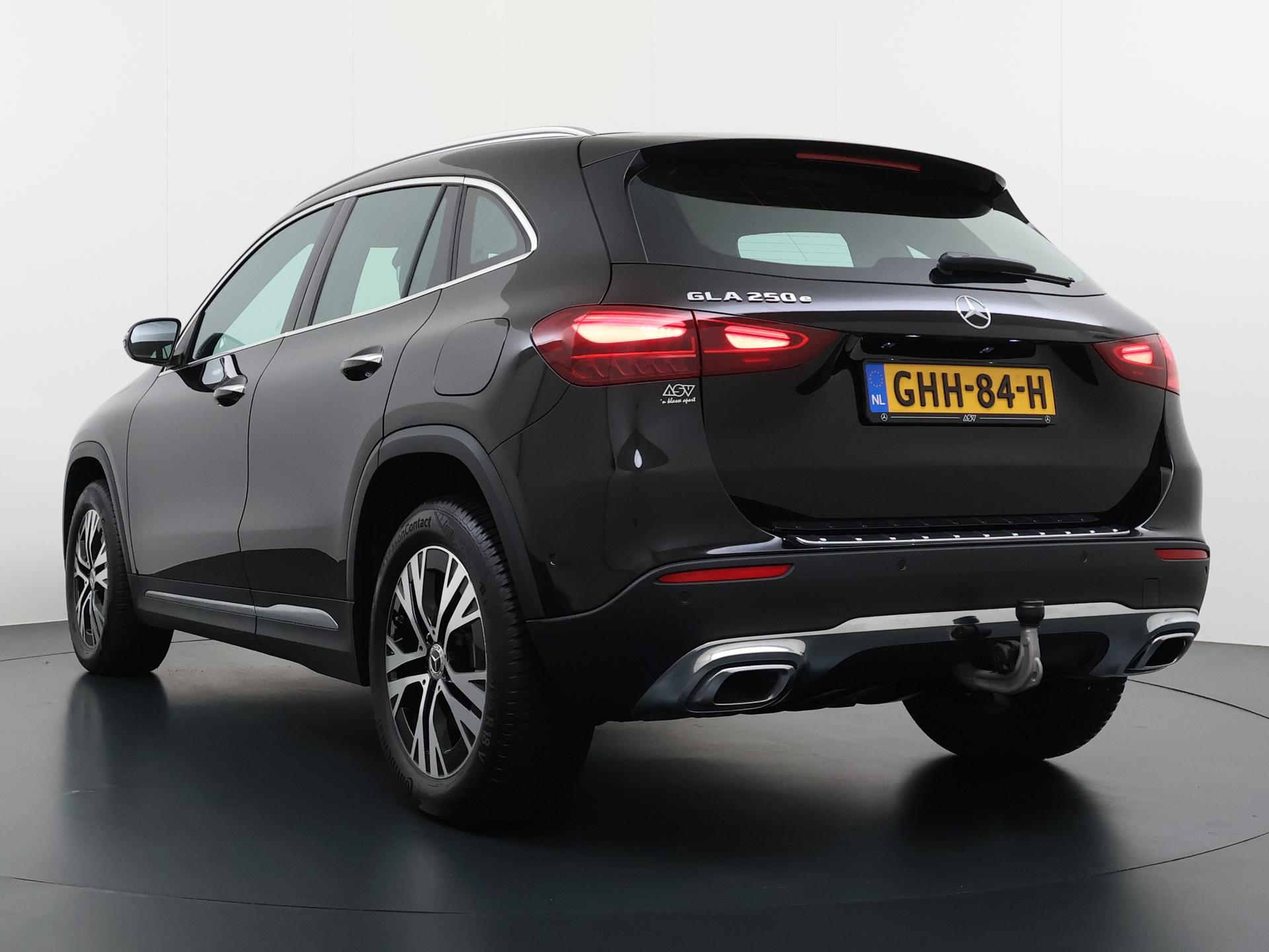 Mercedes-Benz GLA 250 e Luxury line Star Edition 2