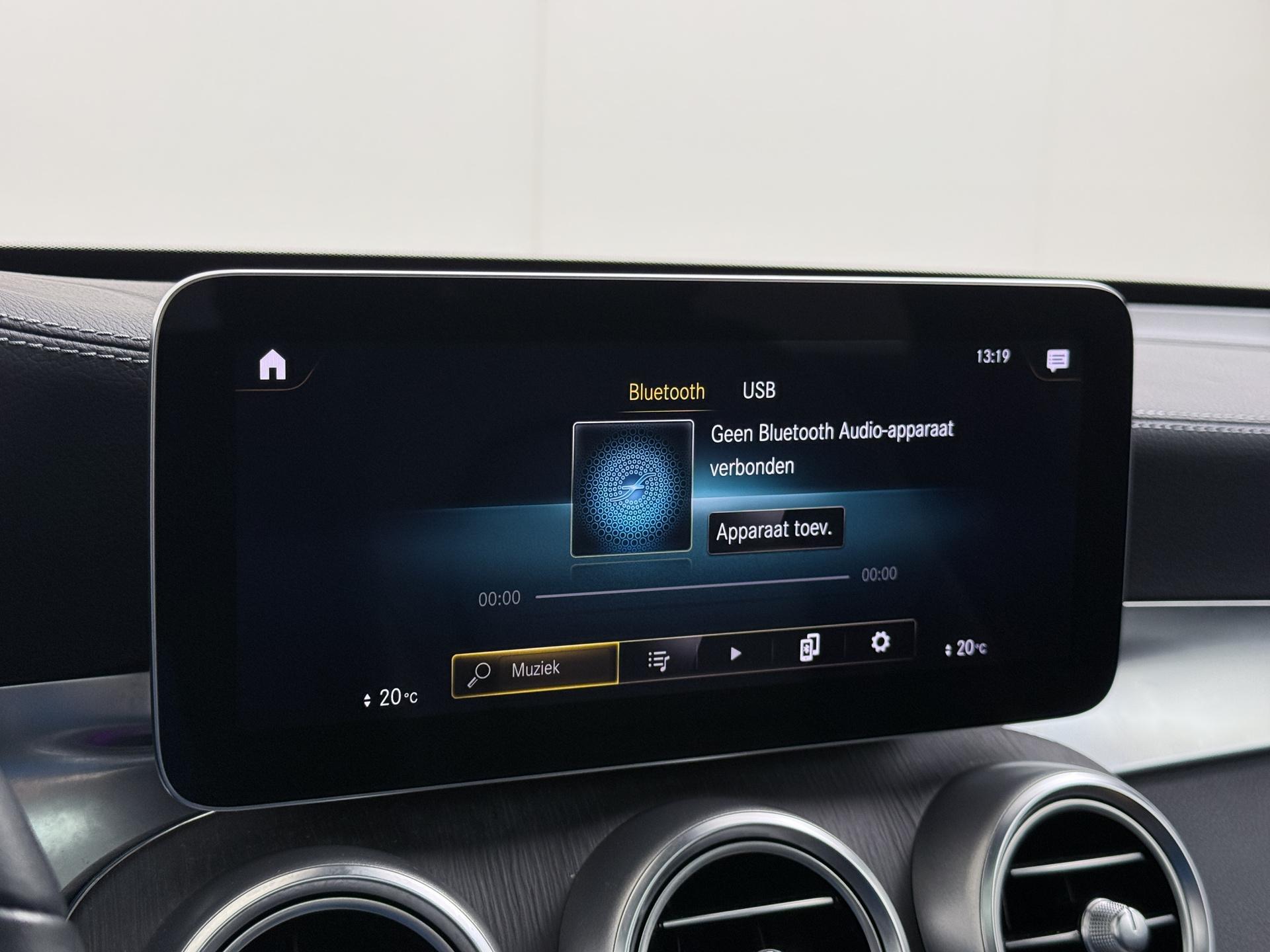 Mercedes-Benz GLC 300e 4MATIC Luxury Business Solution 40