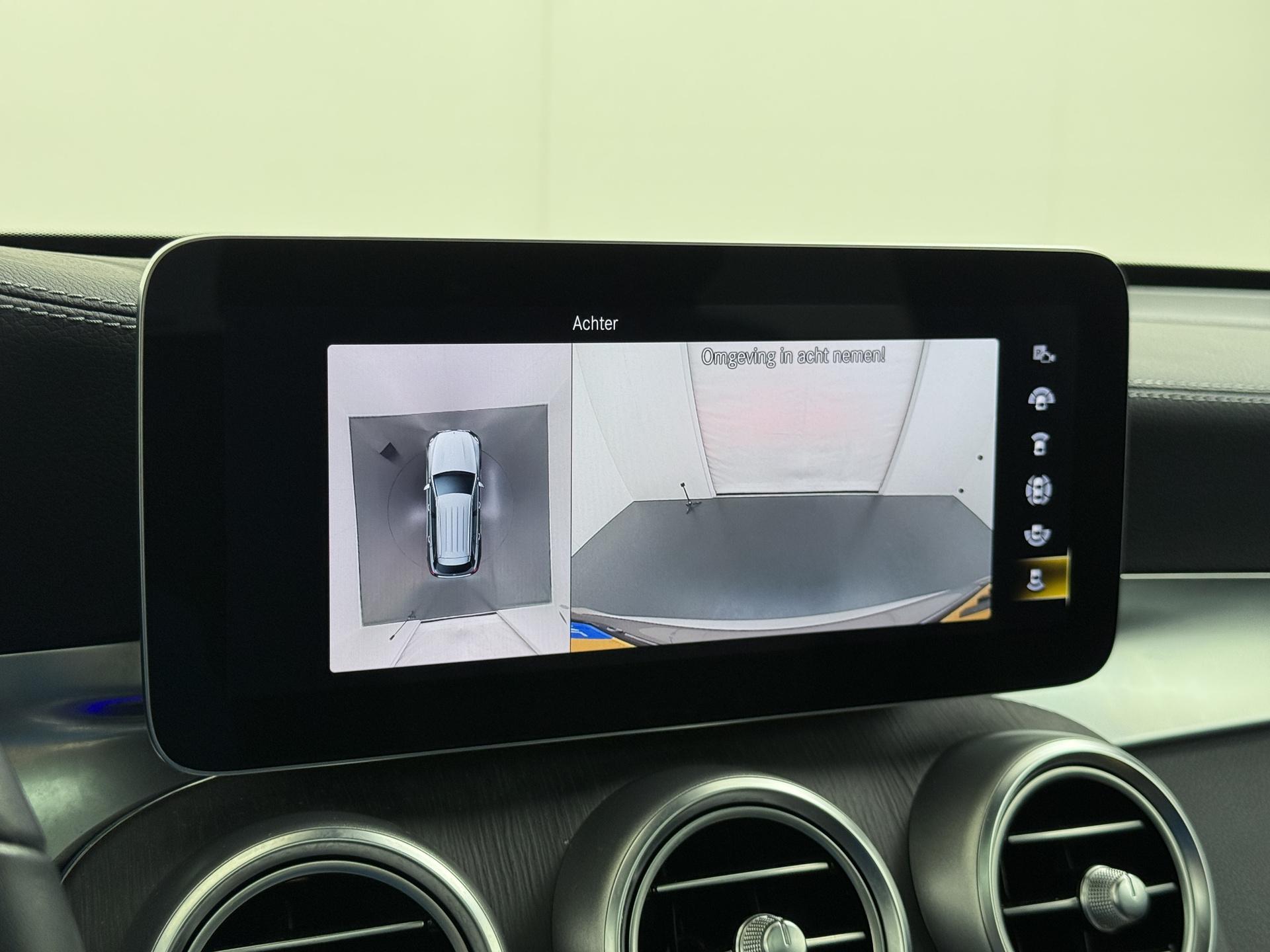 Mercedes-Benz GLC 300e 4MATIC Luxury Business Solution 42