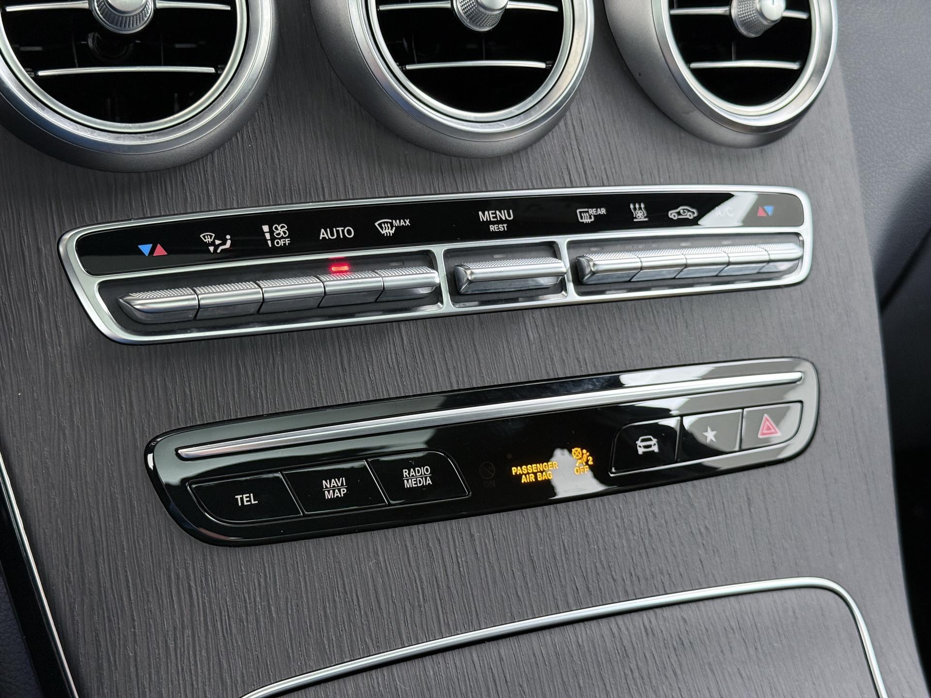 Mercedes-Benz GLC 300e 4MATIC Luxury Business Solution 43