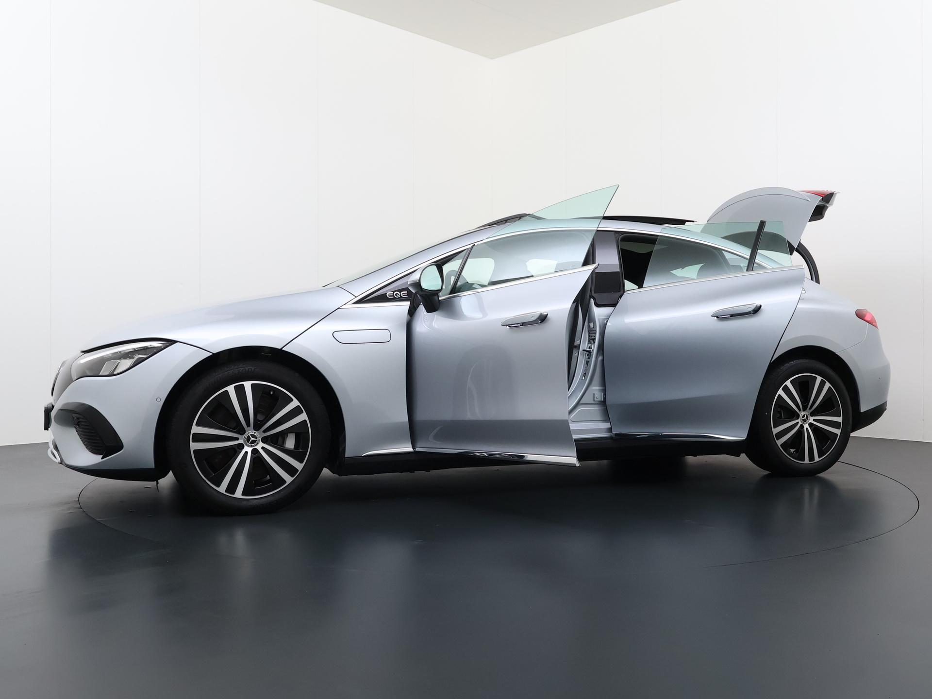 Mercedes-Benz EQE 300 Business Edition 89 kWh Accu 10