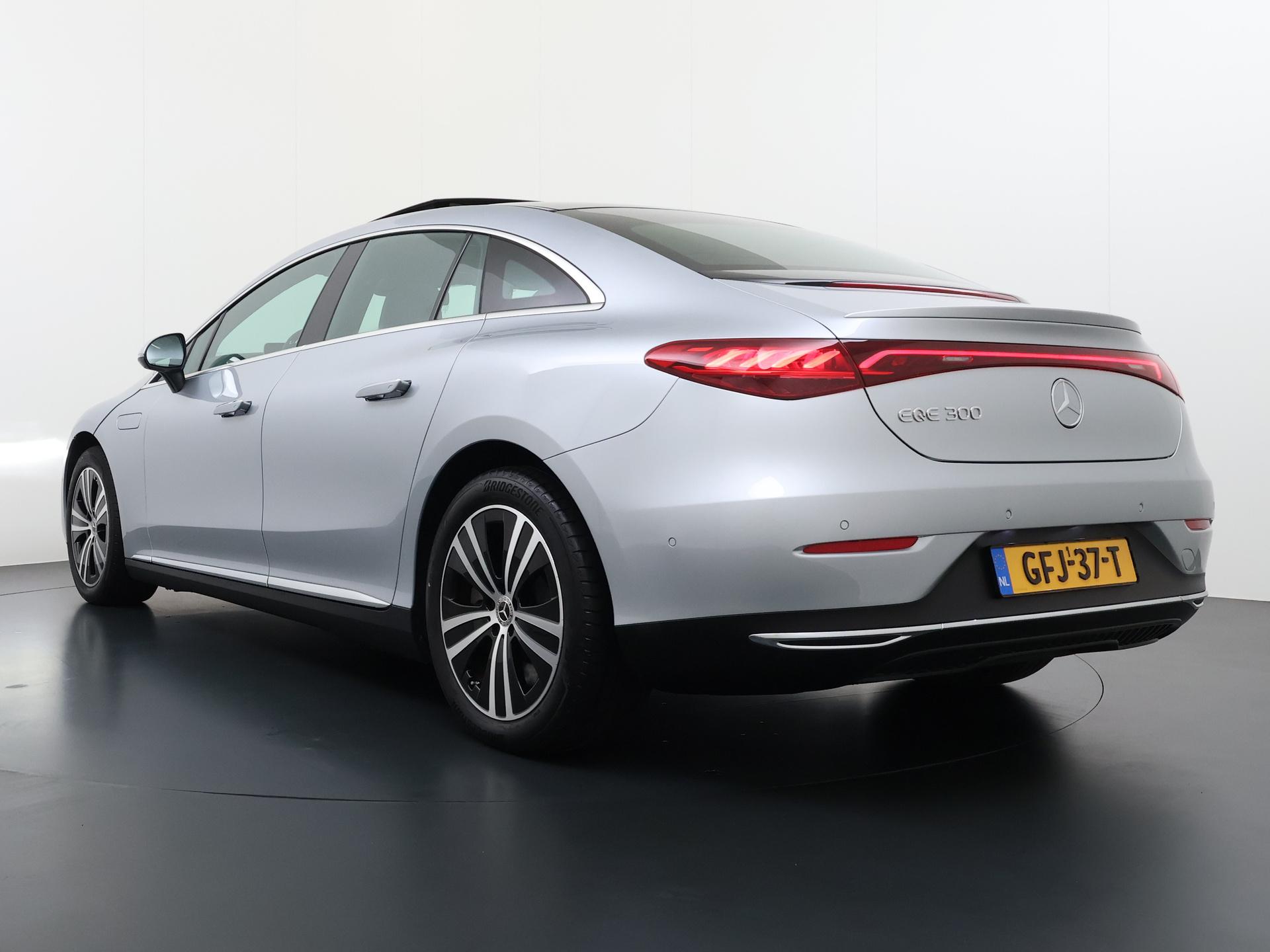 Mercedes-Benz EQE 300 Business Edition 89 kWh Accu 2