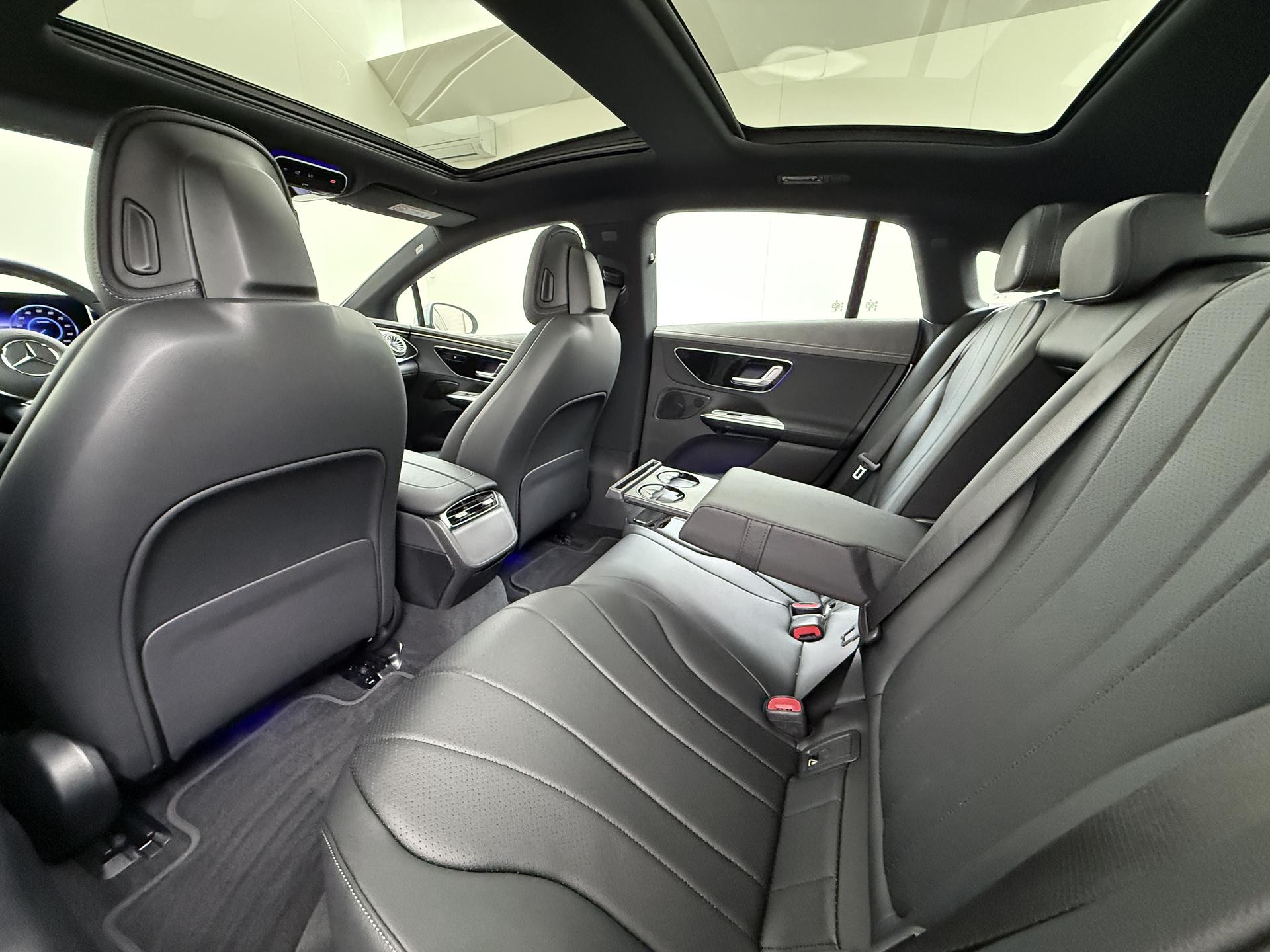 Mercedes-Benz EQE 300 Business Edition 89 kWh Accu 23