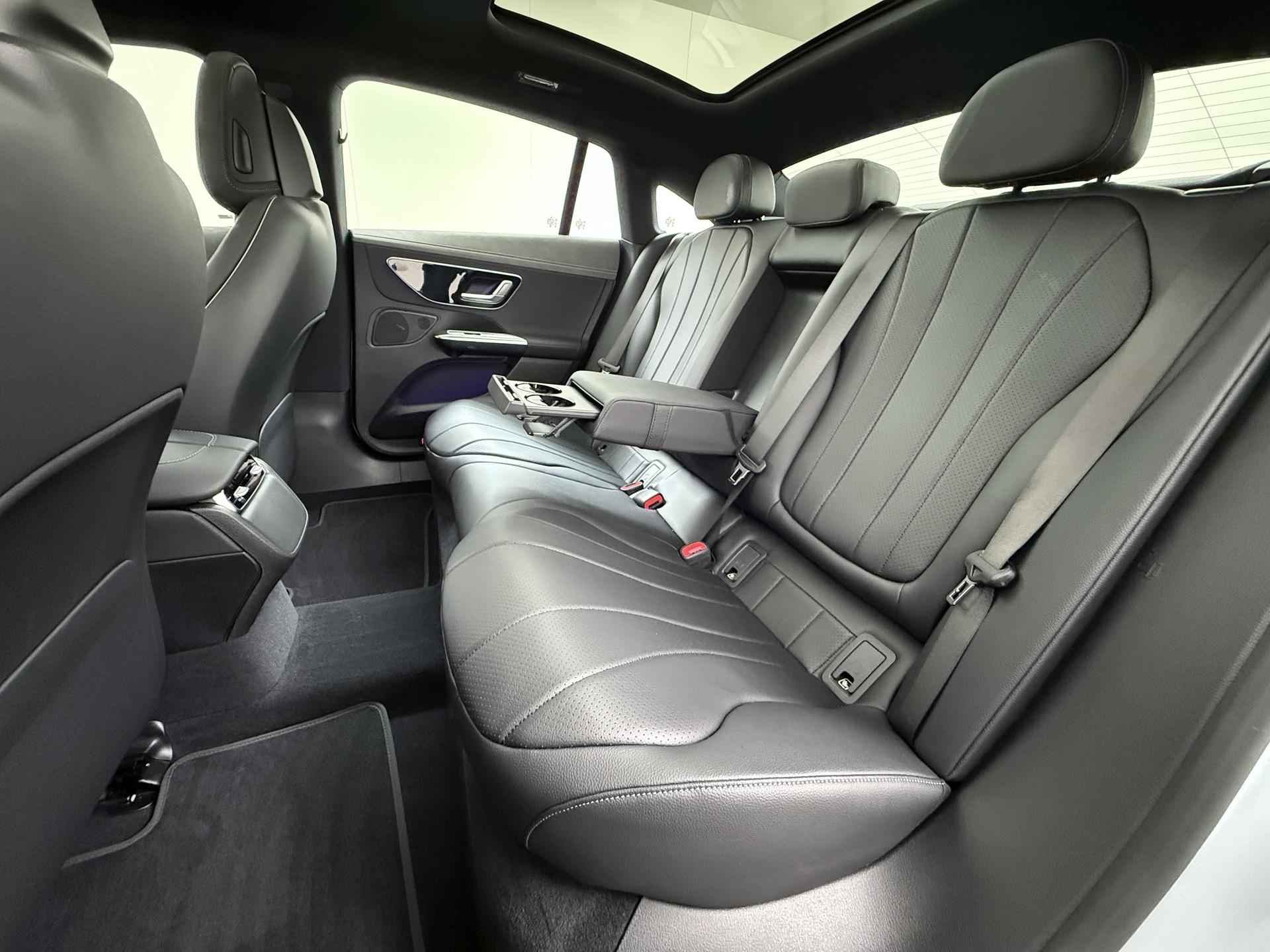 Mercedes-Benz EQE 300 Business Edition 89 kWh Accu 24