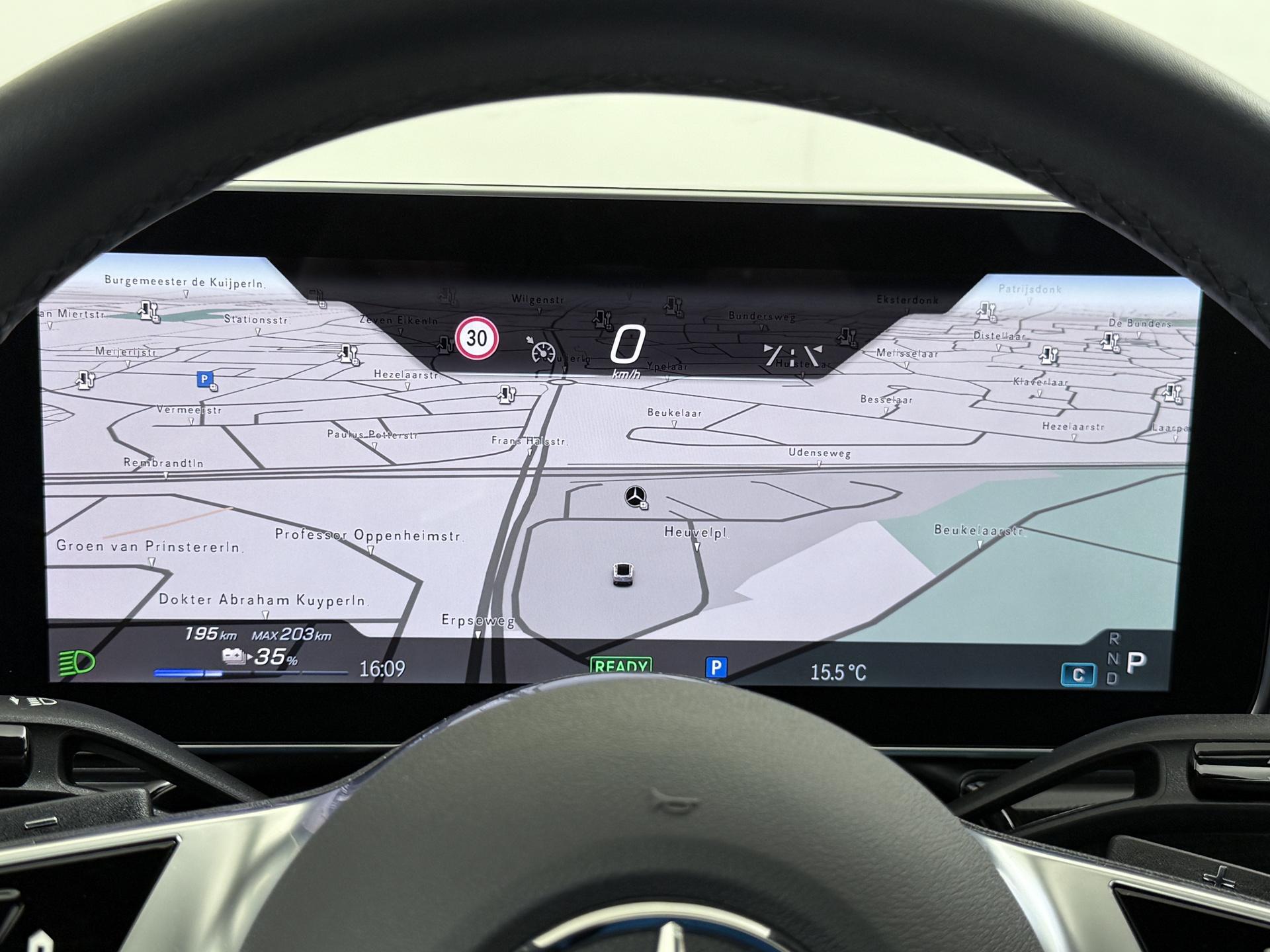 Mercedes-Benz EQE 300 Business Edition 89 kWh Accu 34