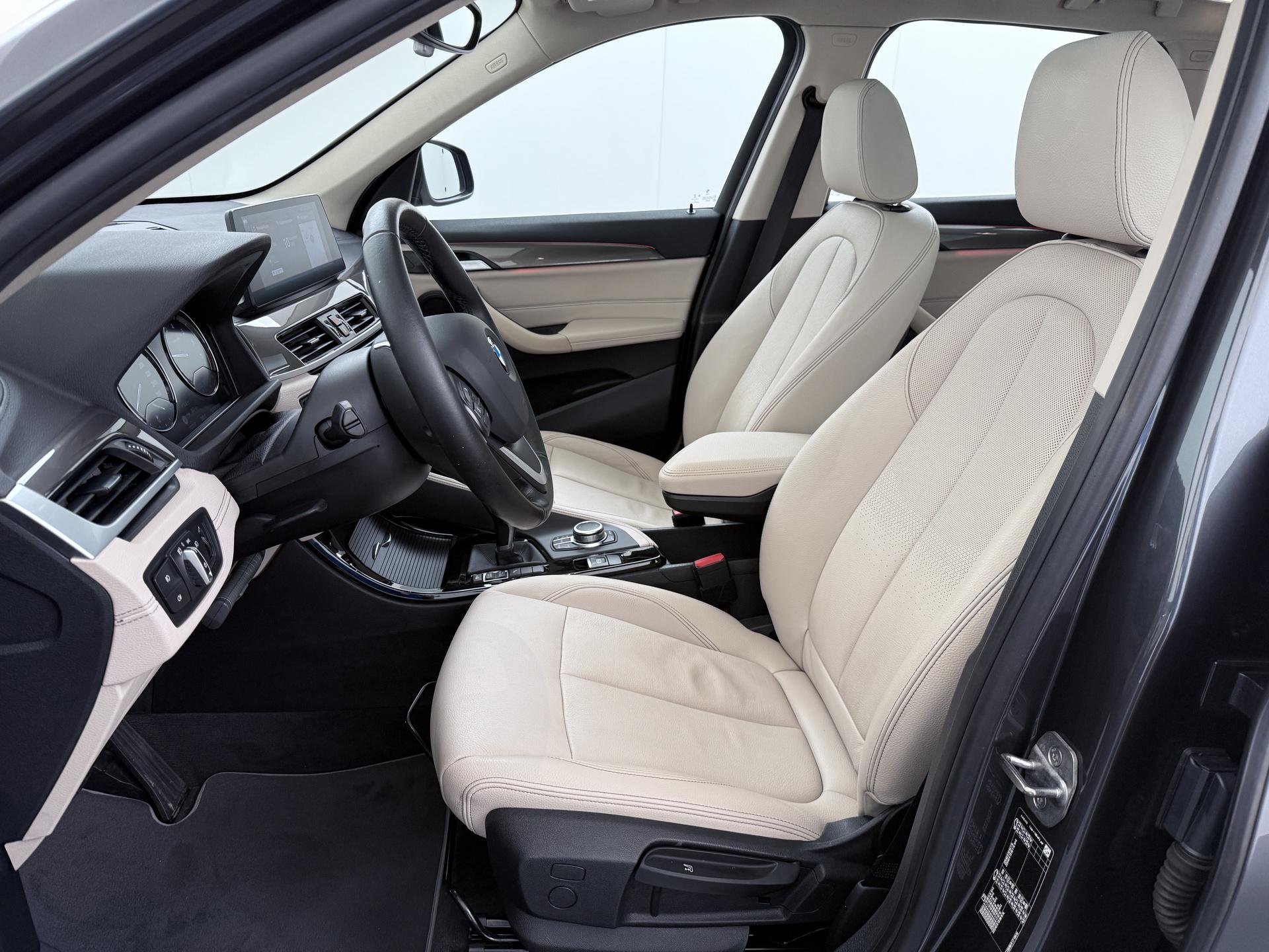 BMW X1 sDrive18i Business Edition Plus 13