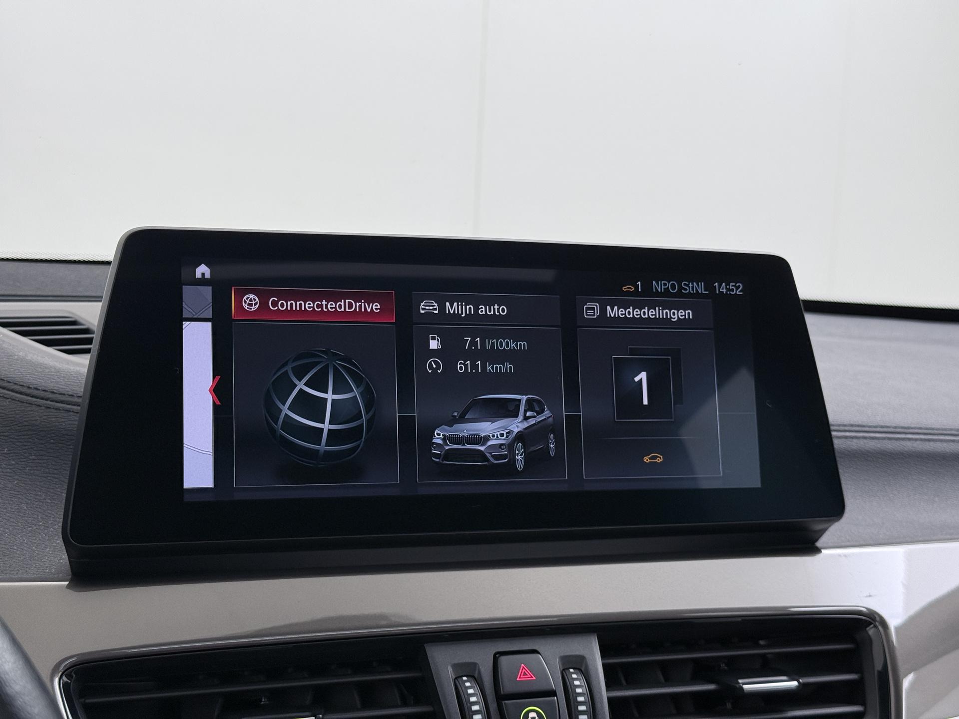 BMW X1 sDrive18i Business Edition Plus 28