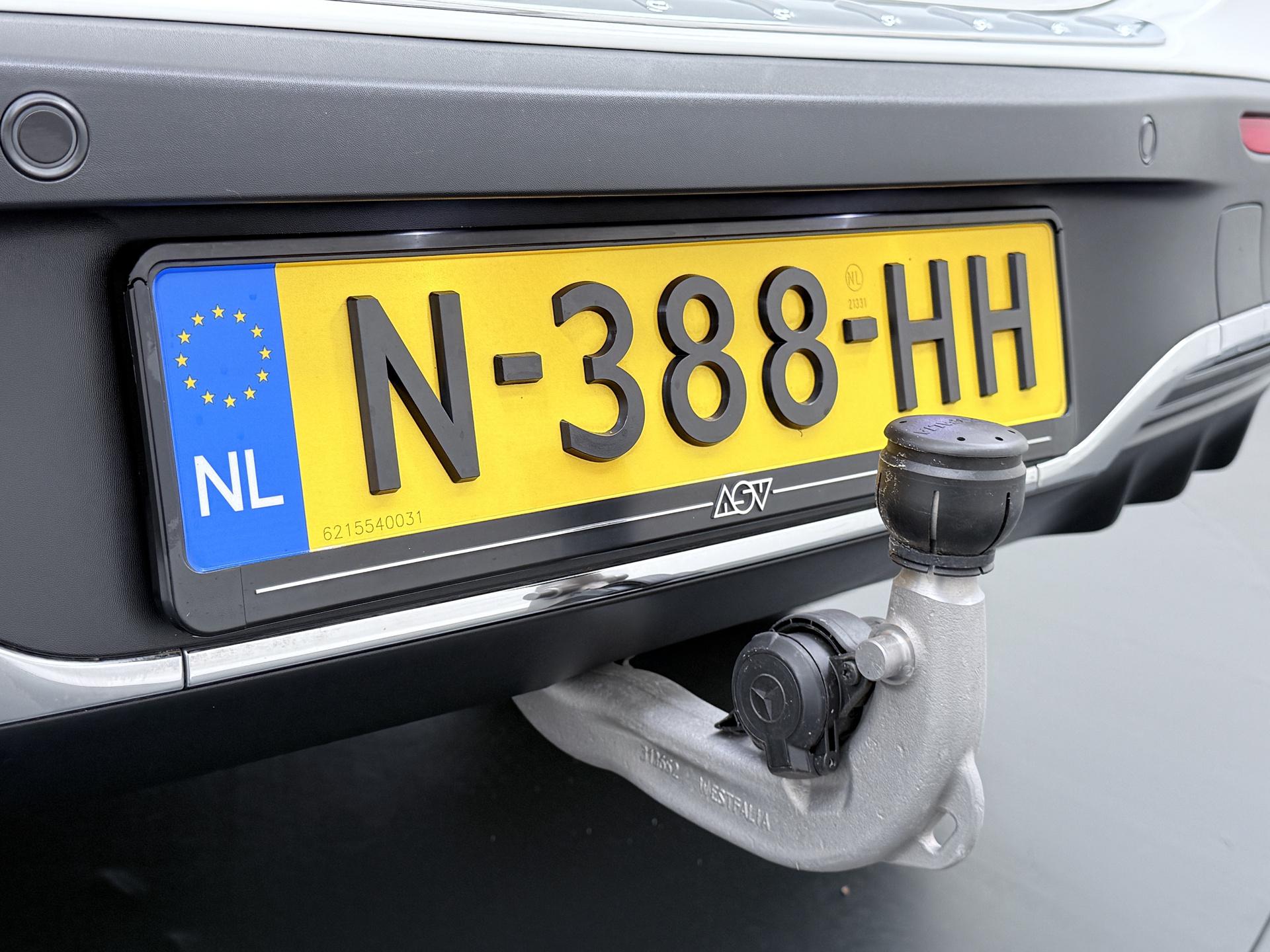 Mercedes-Benz EQA 250 AMG Business Solution 67 kWh Accu 12