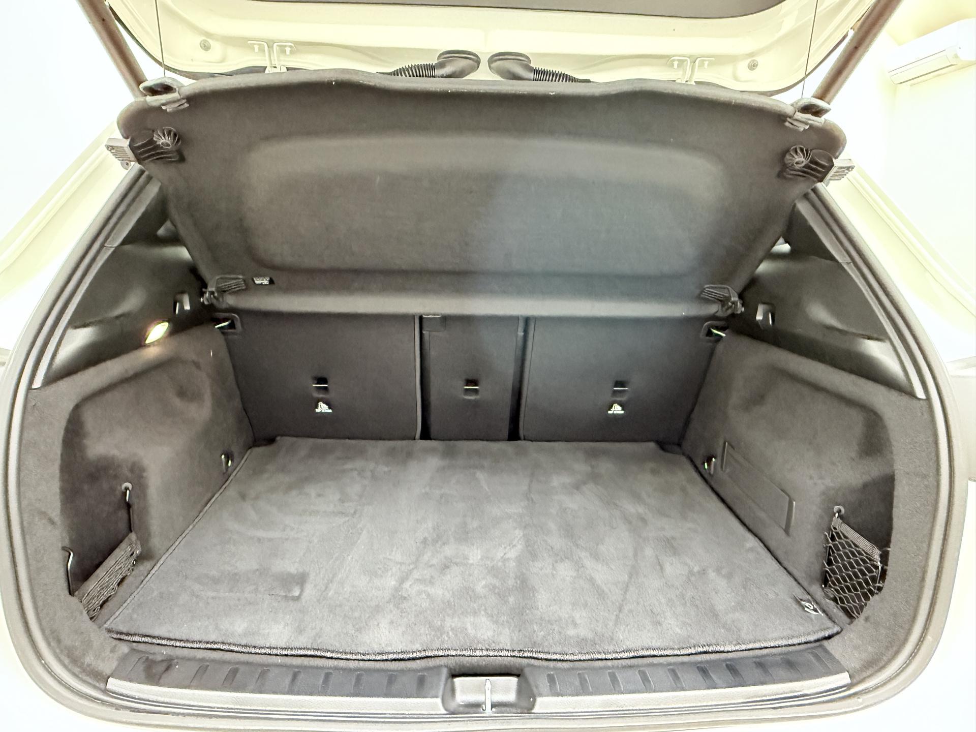 Mercedes-Benz EQA 250 AMG Business Solution 67 kWh Accu 13