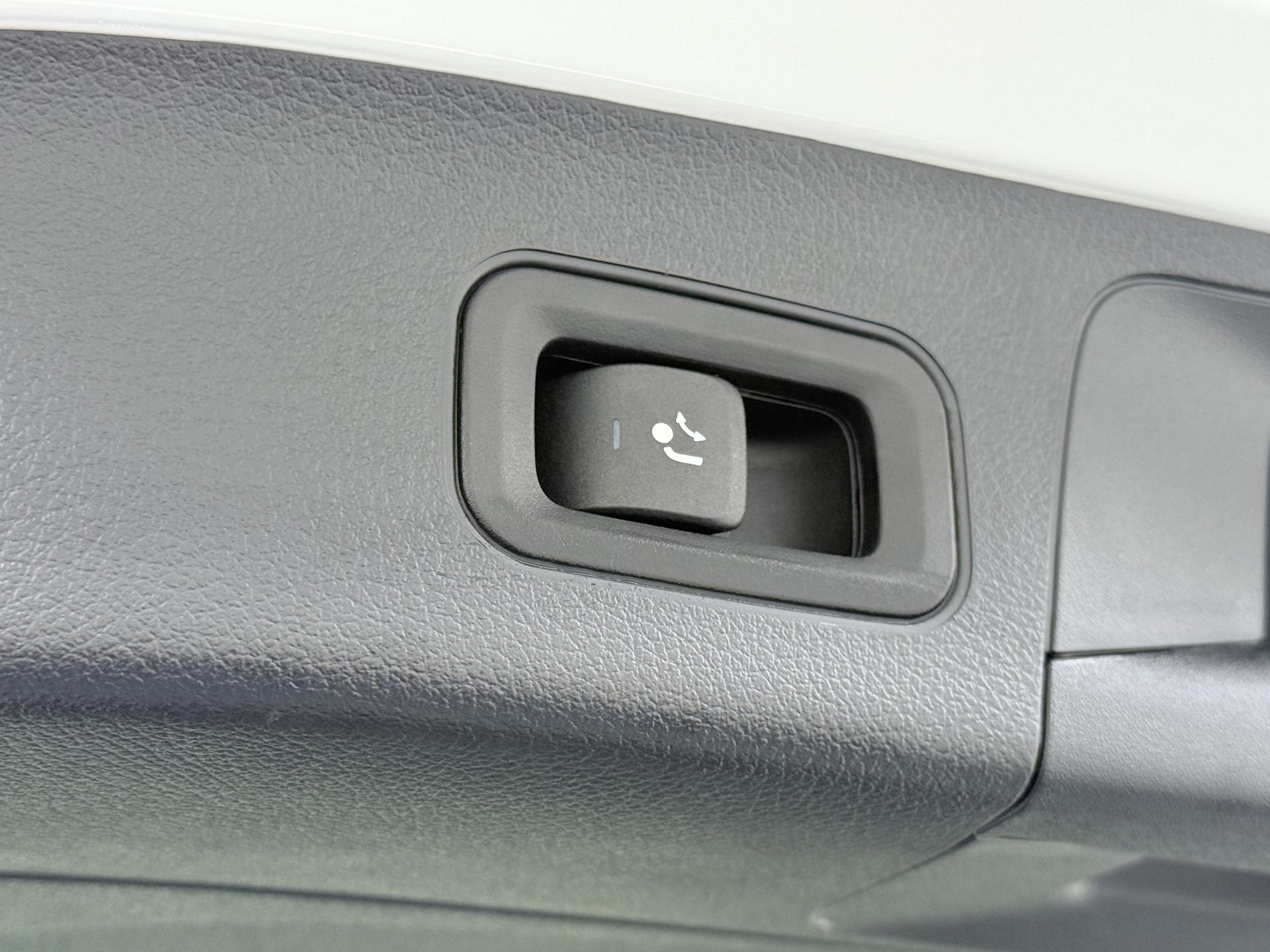 Mercedes-Benz EQA 250 AMG Business Solution 67 kWh Accu 14