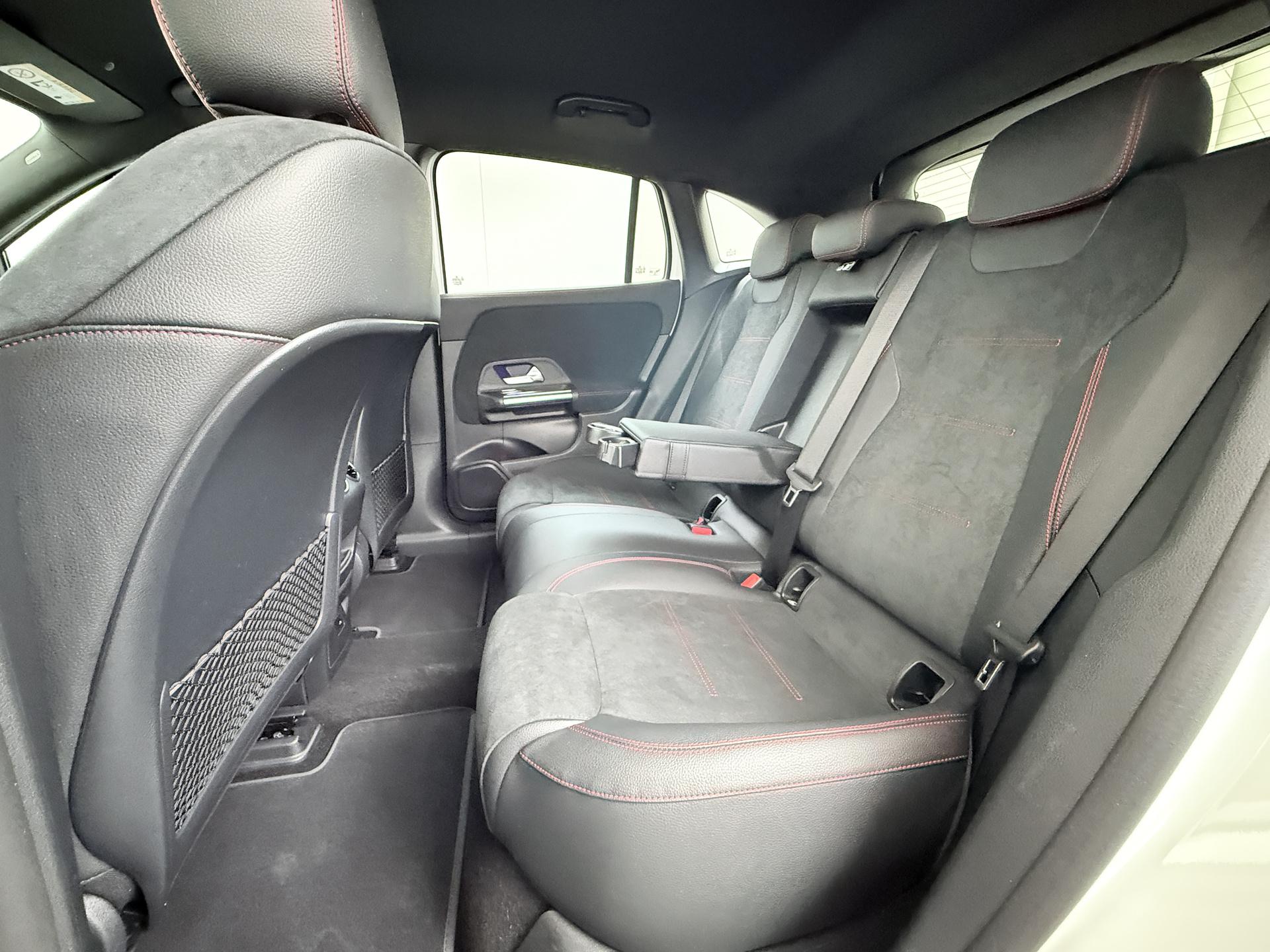 Mercedes-Benz EQA 250 AMG Business Solution 67 kWh Accu 25