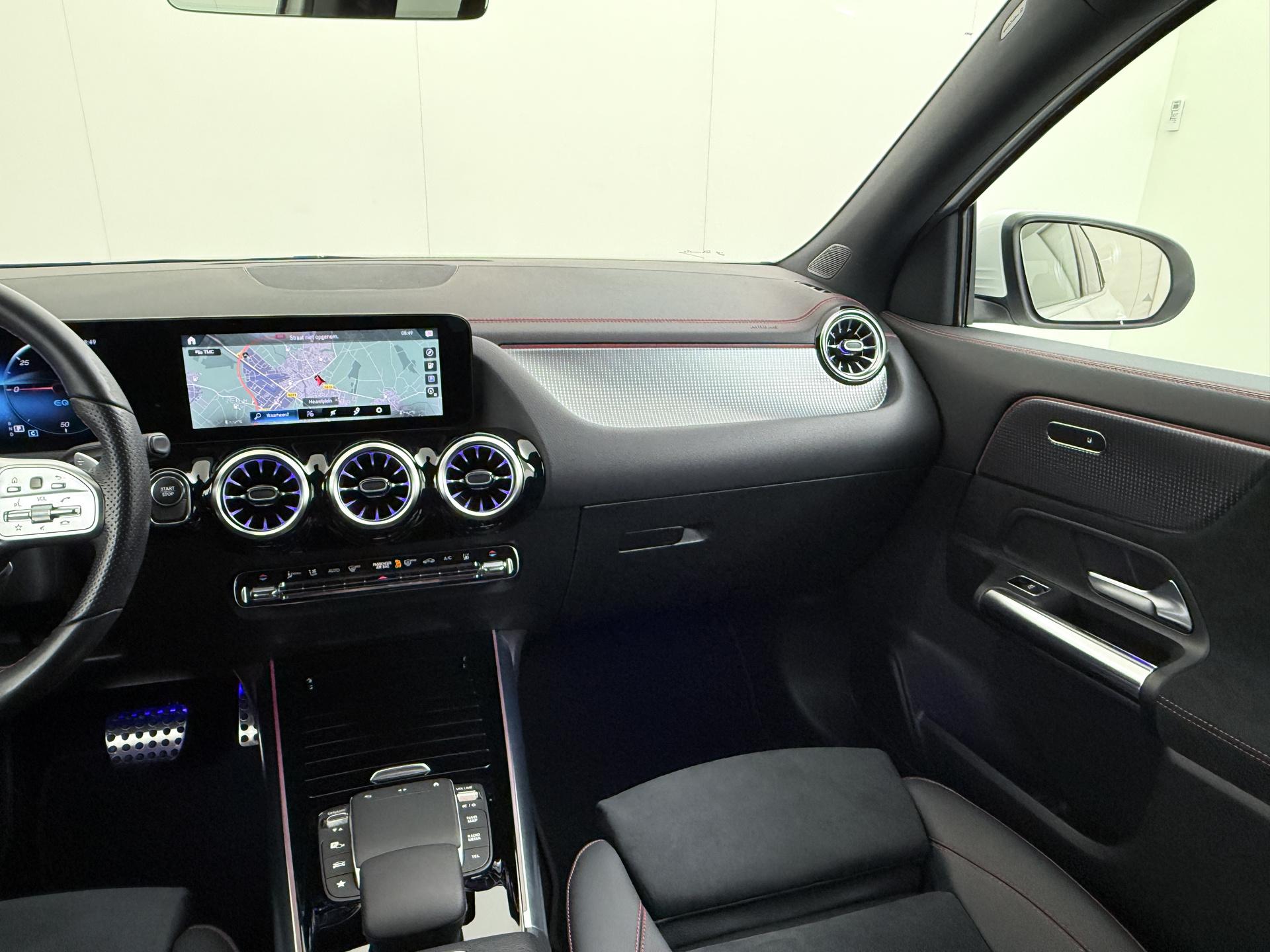 Mercedes-Benz EQA 250 AMG Business Solution 67 kWh Accu 29