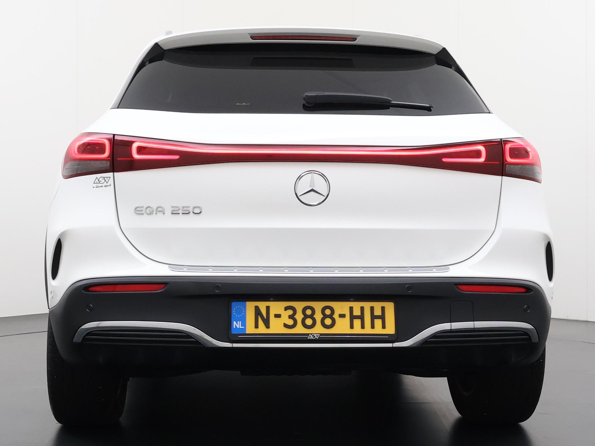 Mercedes-Benz EQA 250 AMG Business Solution 67 kWh Accu 3