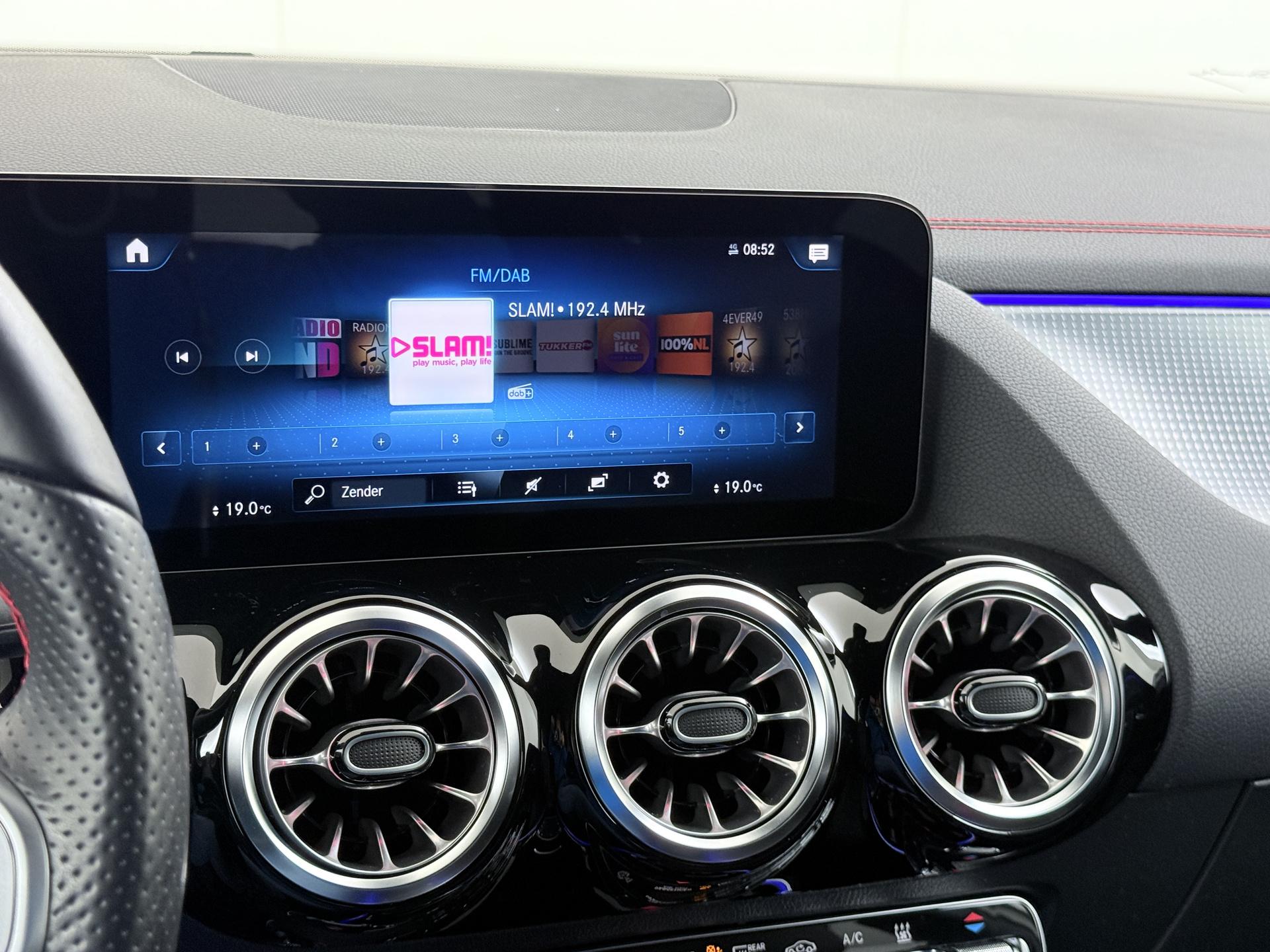 Mercedes-Benz EQA 250 AMG Business Solution 67 kWh Accu 40