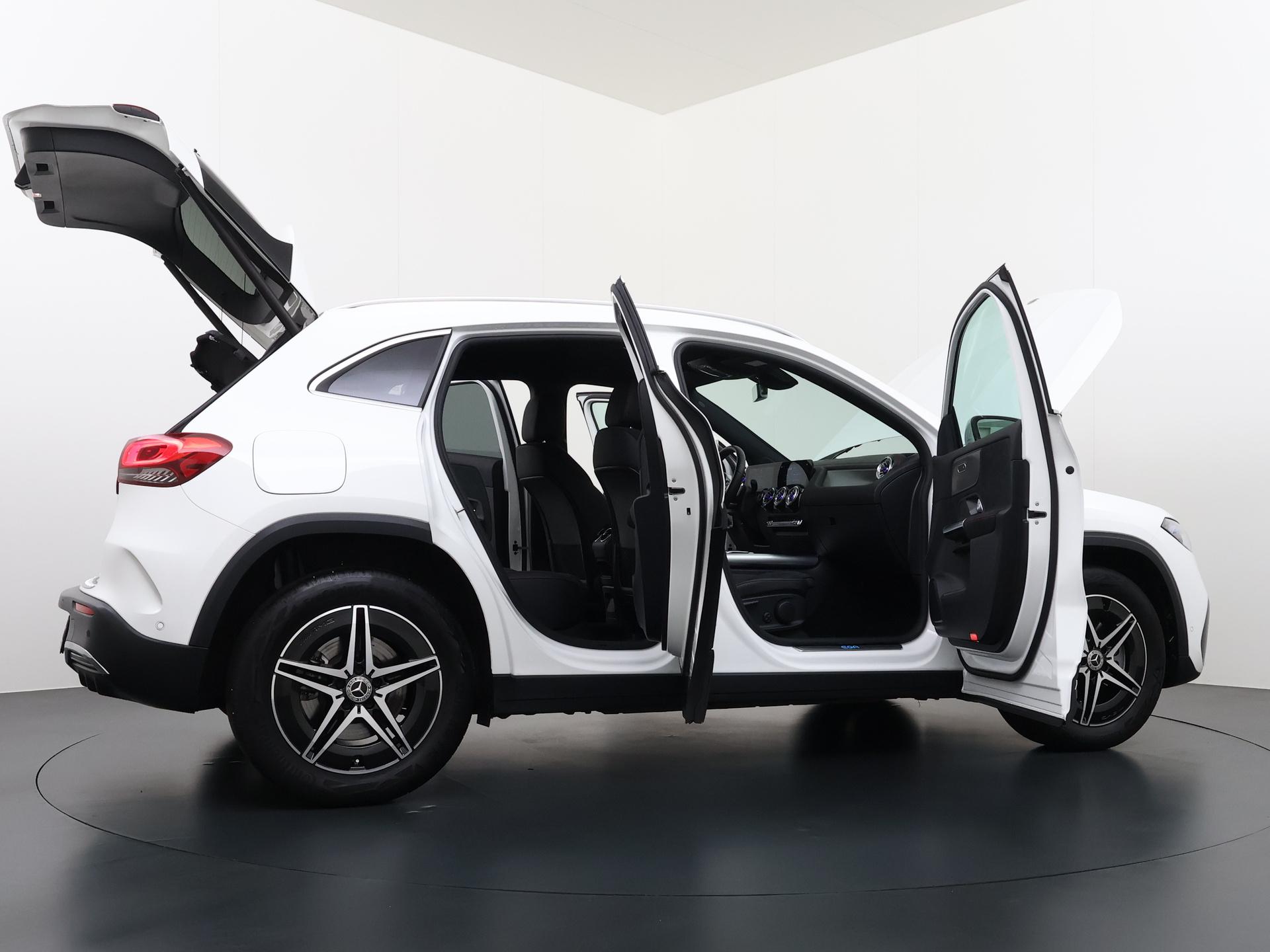 Mercedes-Benz EQA 250 AMG Business Solution 67 kWh Accu 9