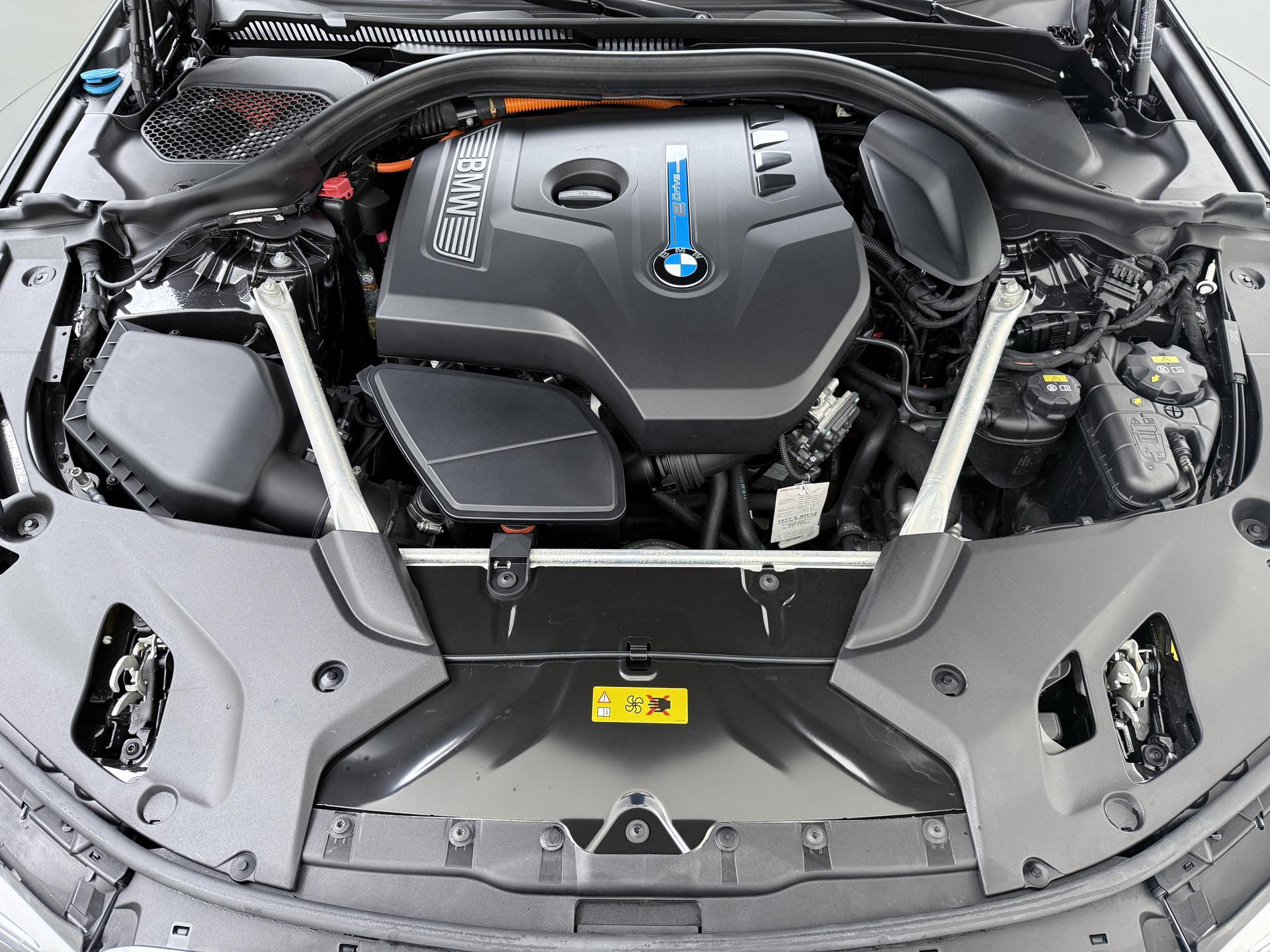 BMW 5 Serie 530e iPerformance Executive 18