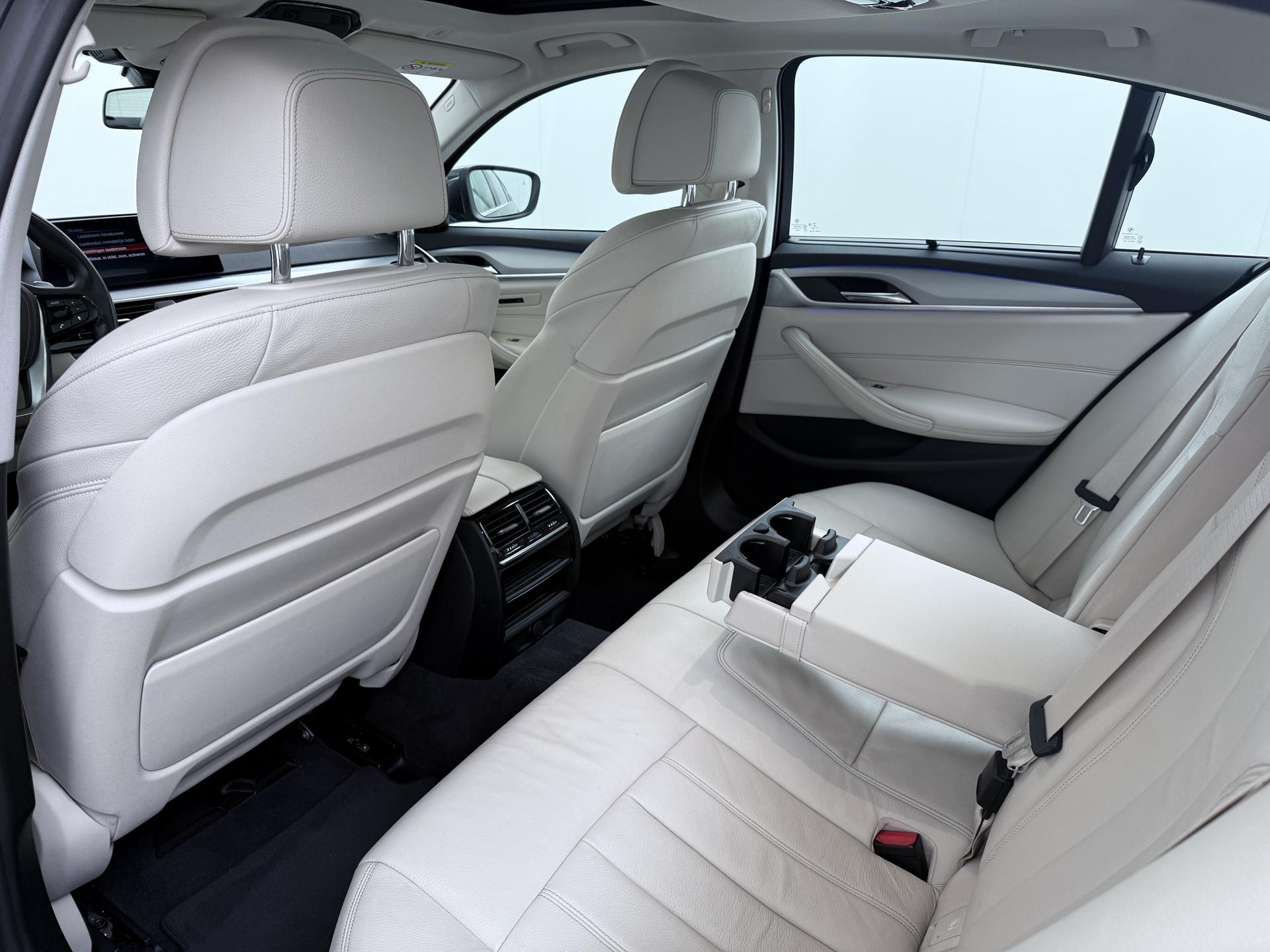 BMW 5 Serie 530e iPerformance Executive 22