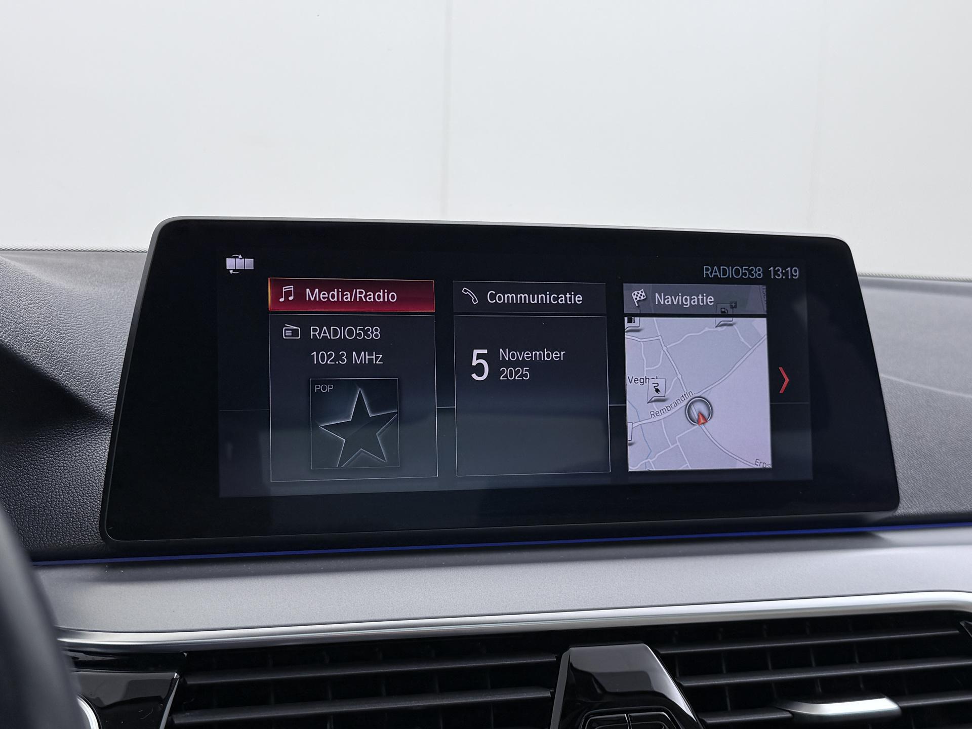 BMW 5 Serie 530e iPerformance Executive 32