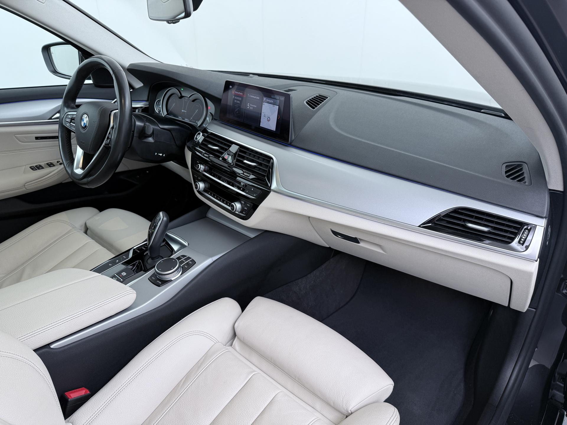 BMW 5 Serie 530e iPerformance Executive 38