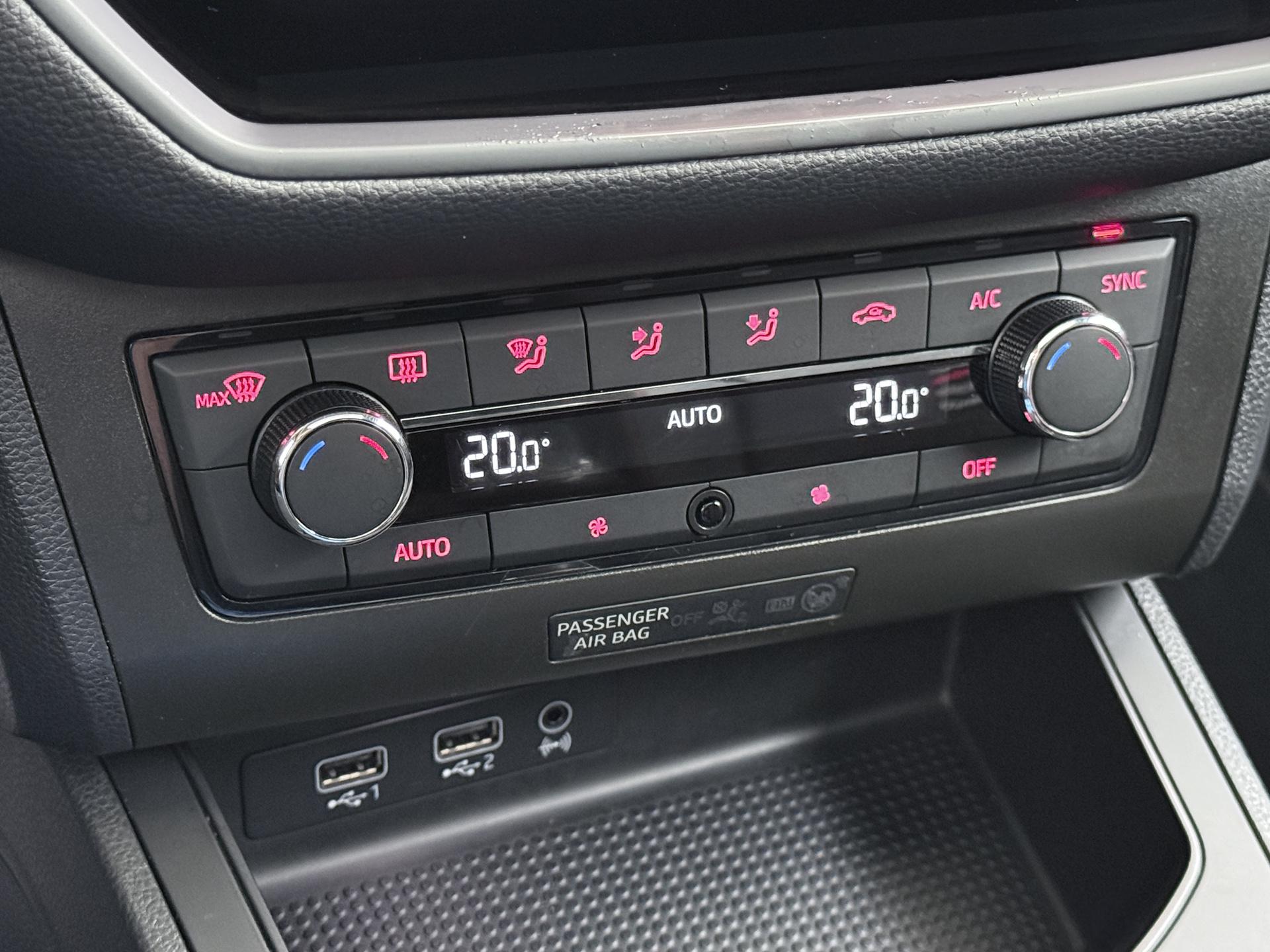 SEAT Ibiza 1.0 TSI FR Business Intense 10