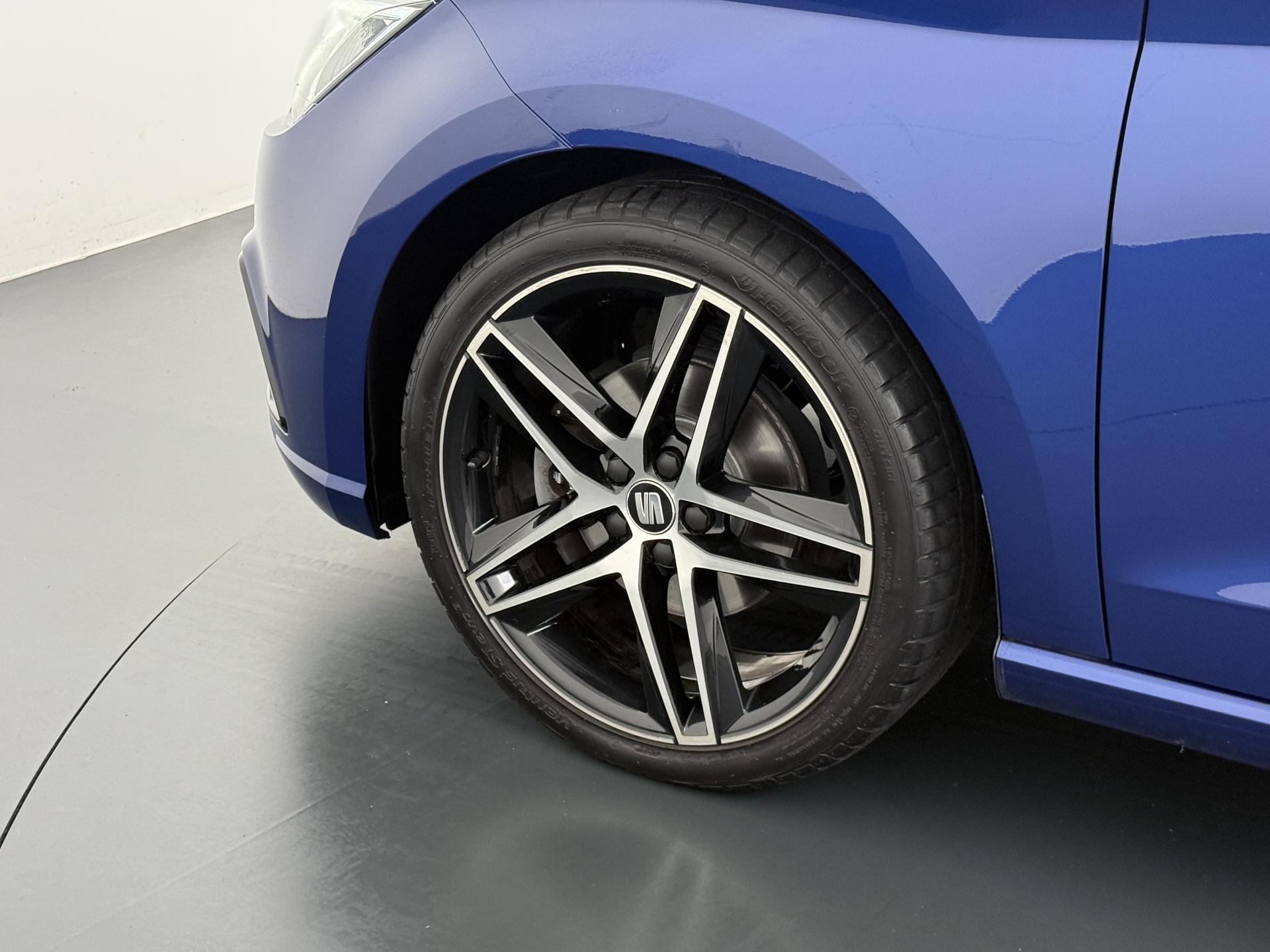 SEAT Ibiza 1.0 TSI FR Business Intense 16