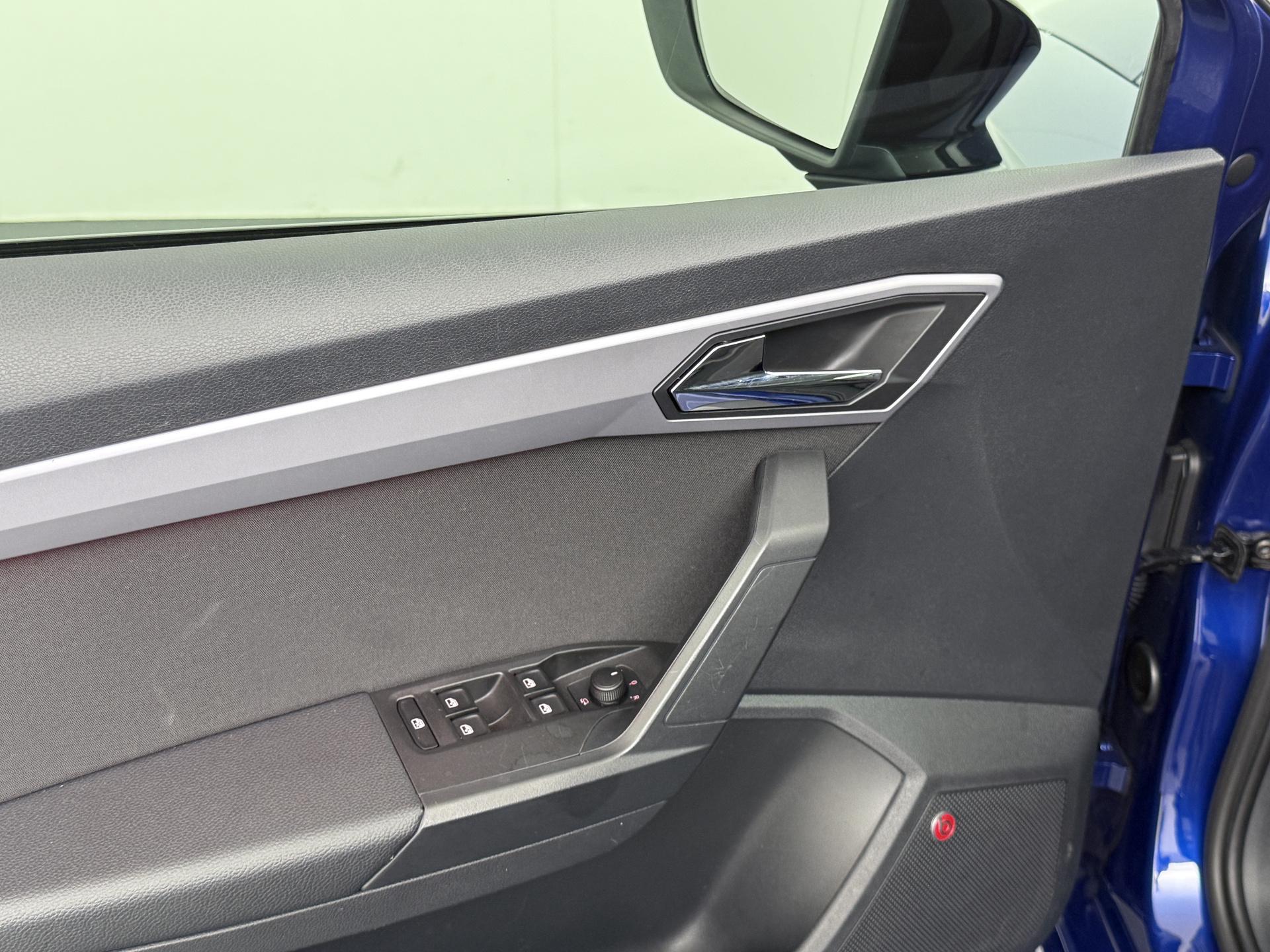 SEAT Ibiza 1.0 TSI FR Business Intense 20