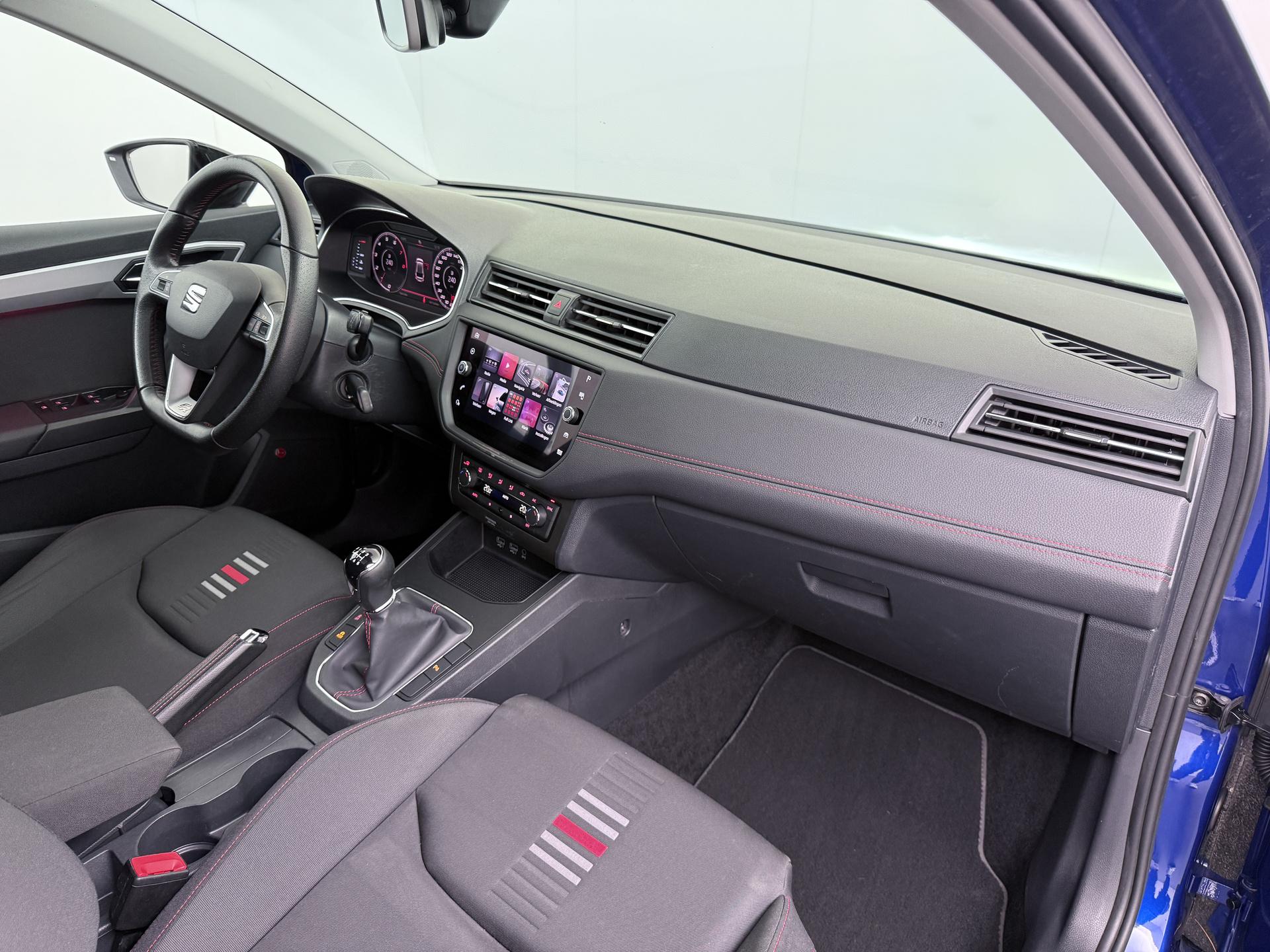 SEAT Ibiza 1.0 TSI FR Business Intense 32