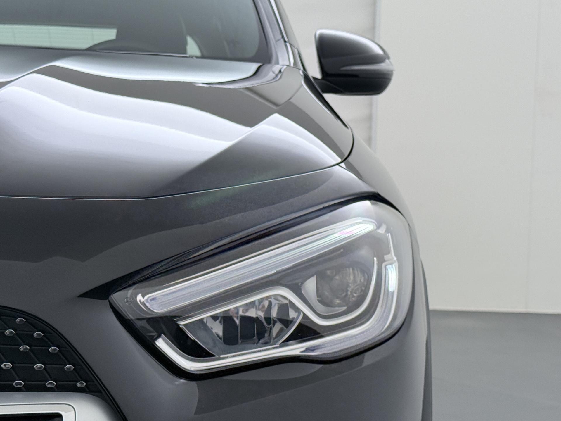 Mercedes-Benz GLA 250 e AMG Line 15