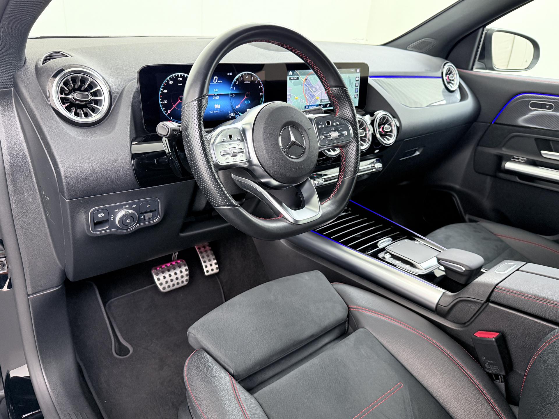 Mercedes-Benz GLA 250 e AMG Line 18