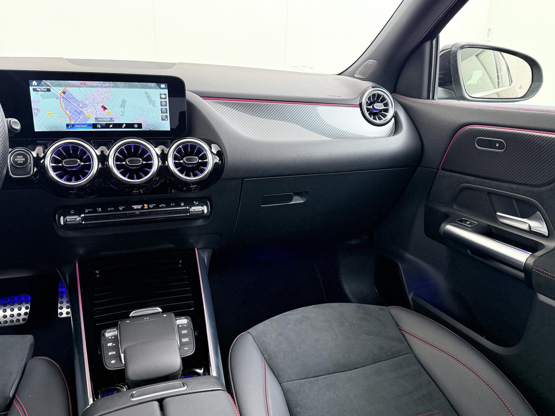 Mercedes-Benz GLA 250 e AMG Line 25