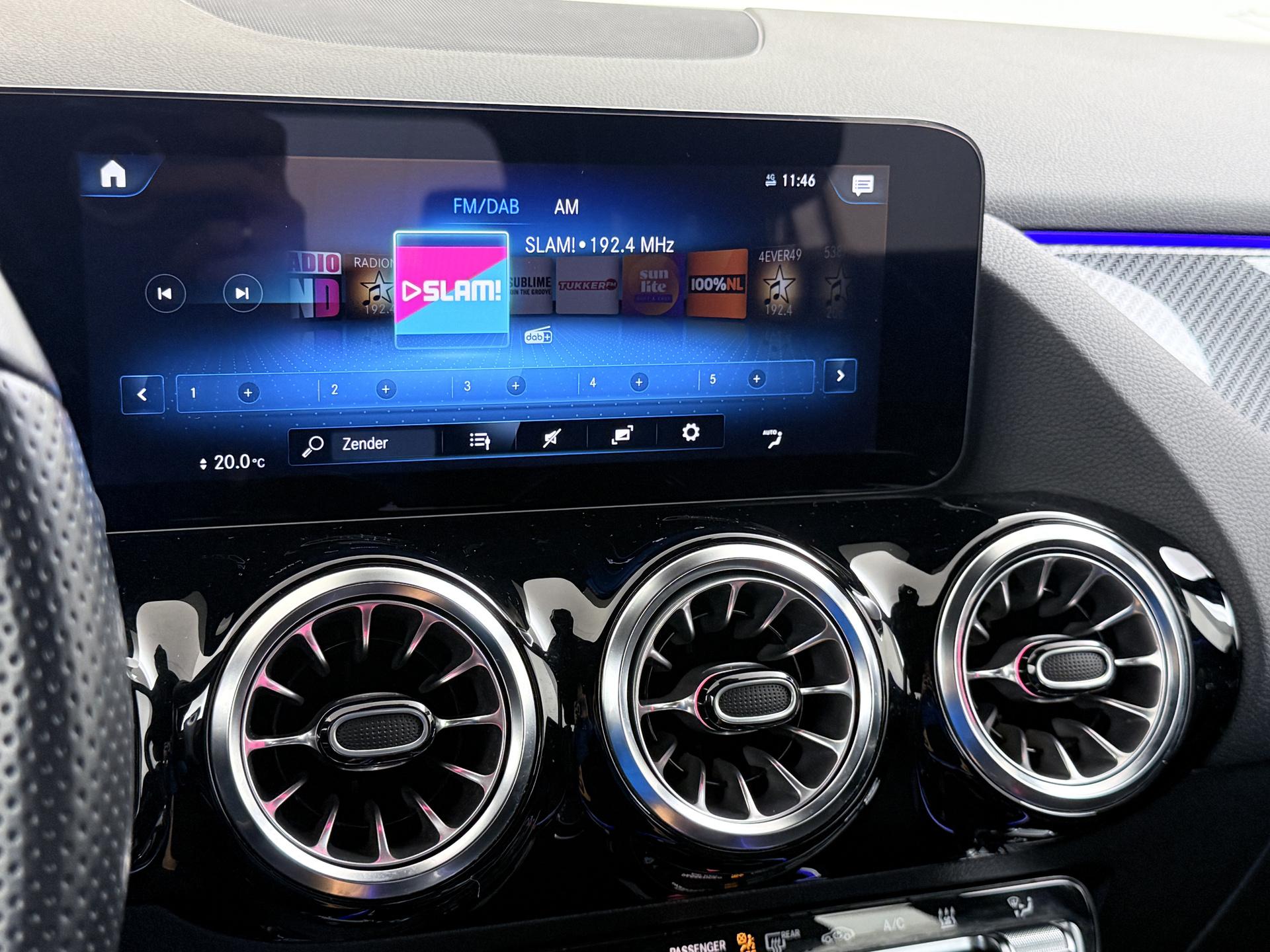 Mercedes-Benz GLA 250 e AMG Line 36